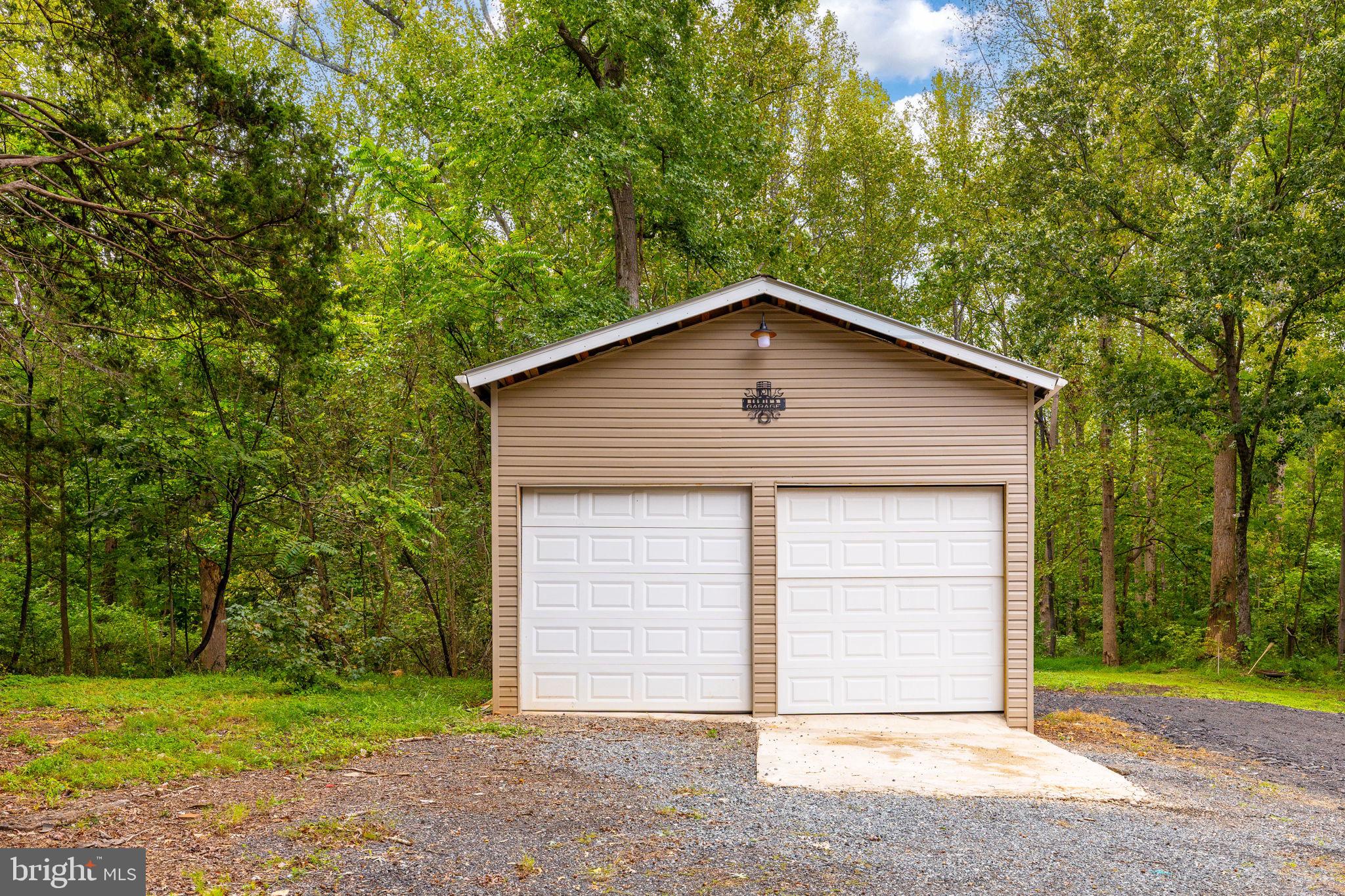 2817 MOUNTAIN VIEW ROAD