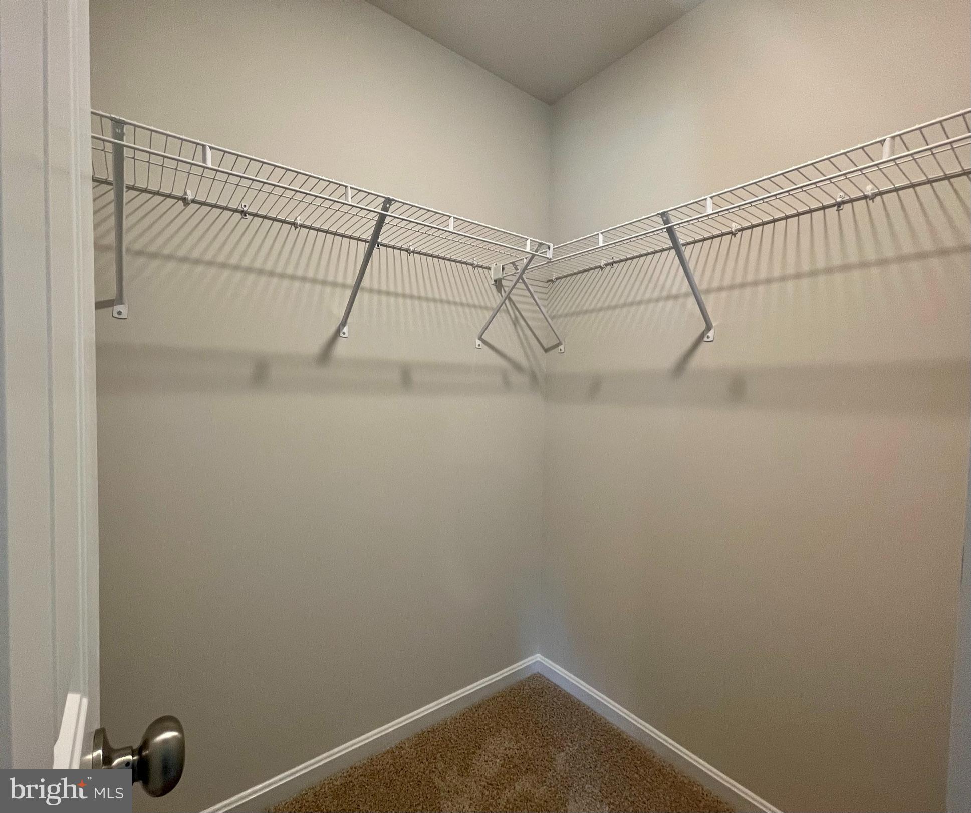 THE GRANARY AT DRAPER FARM - Residential