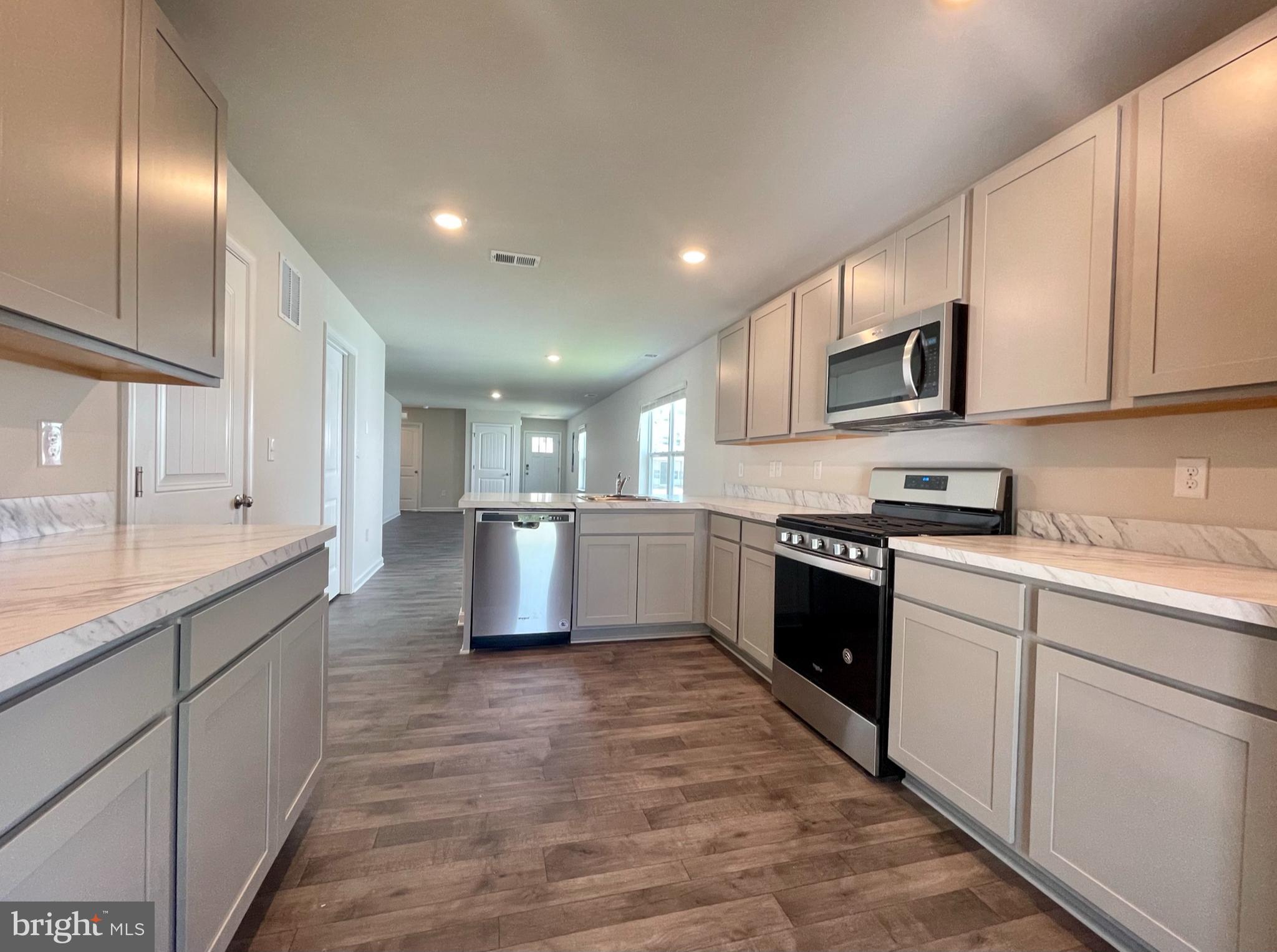 THE GRANARY AT DRAPER FARM - Residential