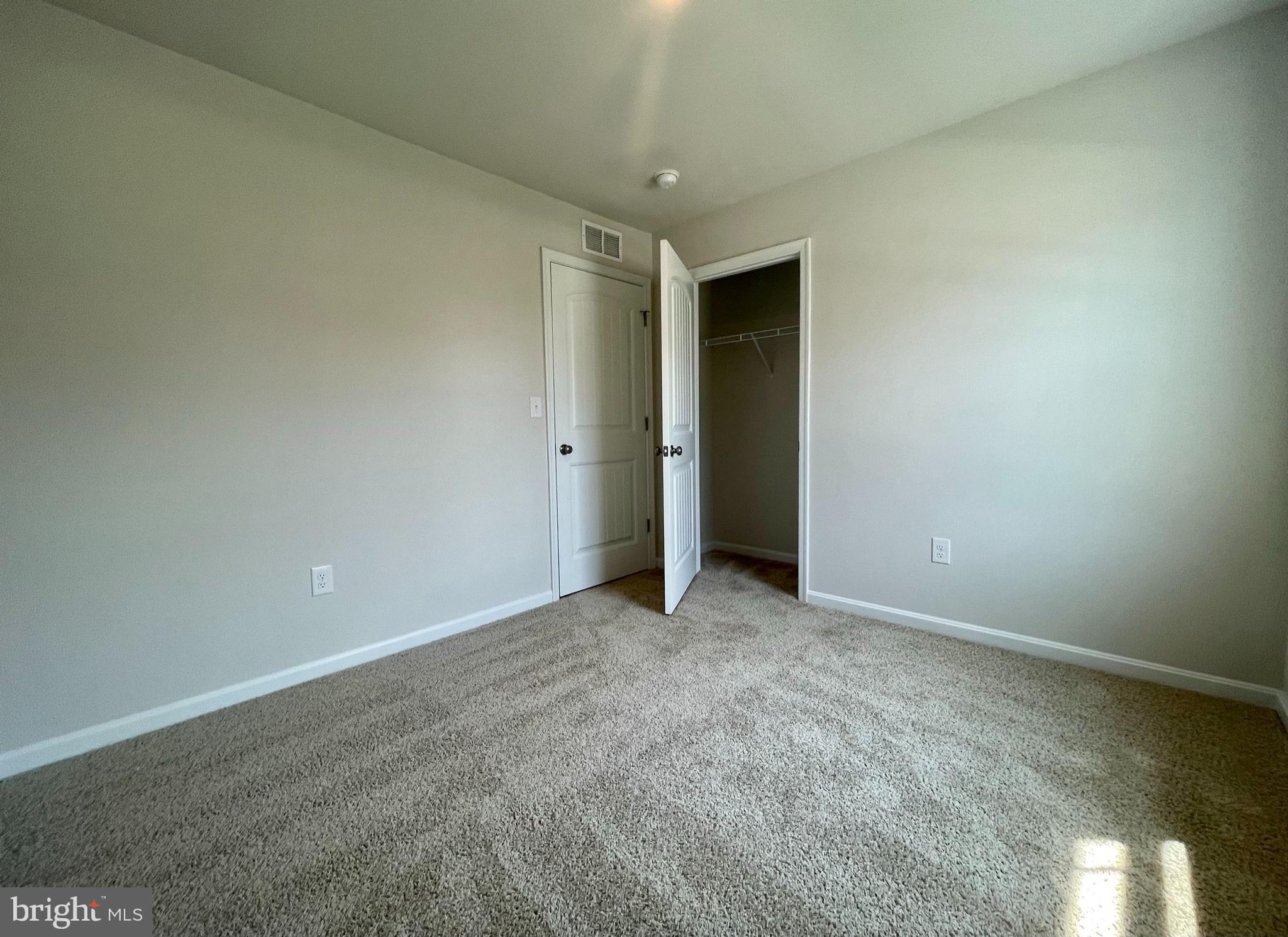 THE GRANARY AT DRAPER FARM - Residential