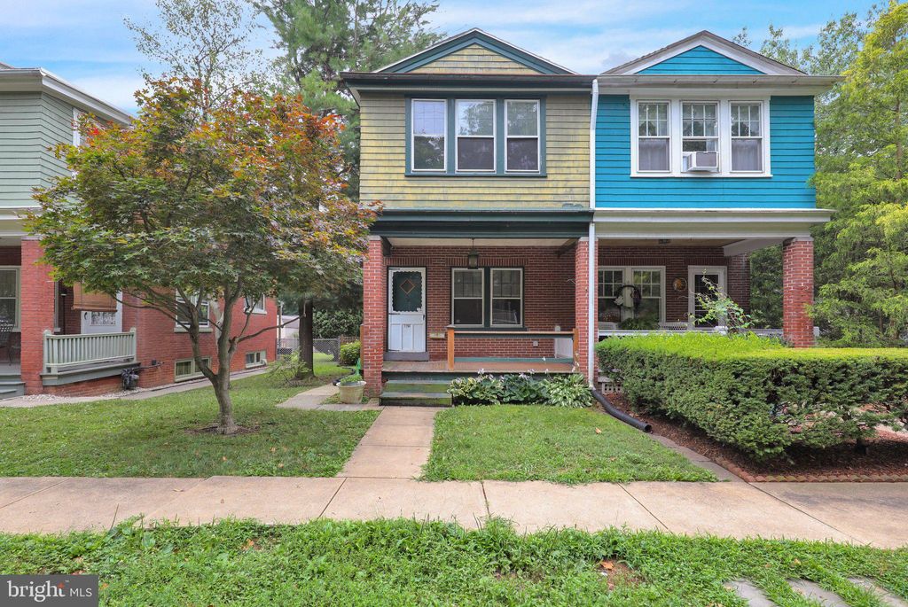 Photo of 1194 Elm Avenue, LANCASTER, PA 17603 (MLS # PALA2091738)