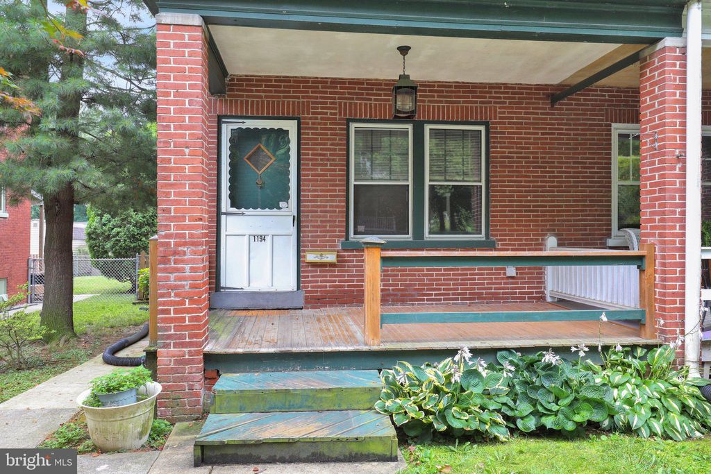 Photo of 1194 Elm Avenue, LANCASTER, PA 17603 (MLS # PALA2091738)