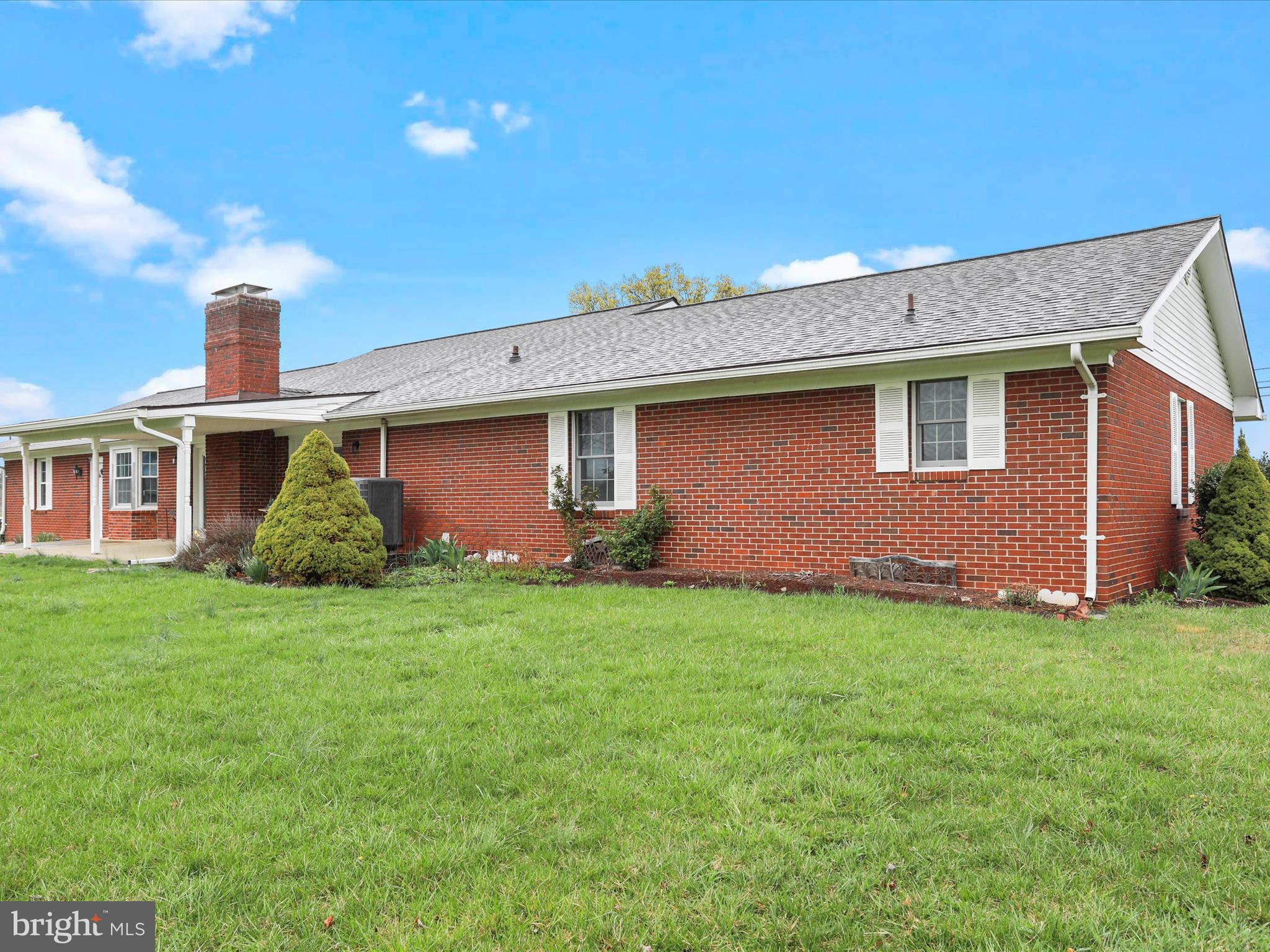 LONE OAK - Residential