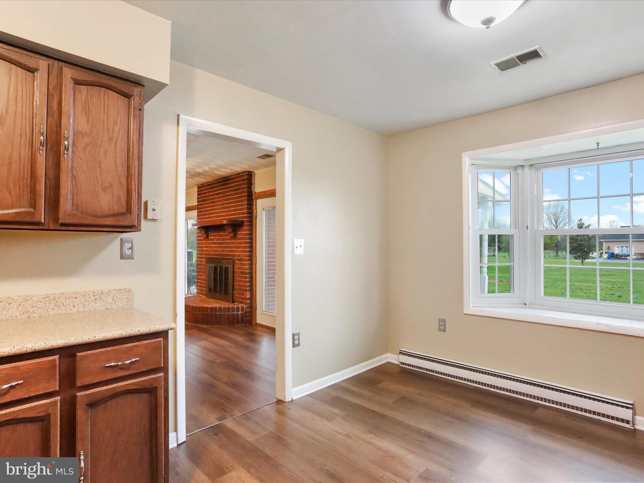 LONE OAK - Residential