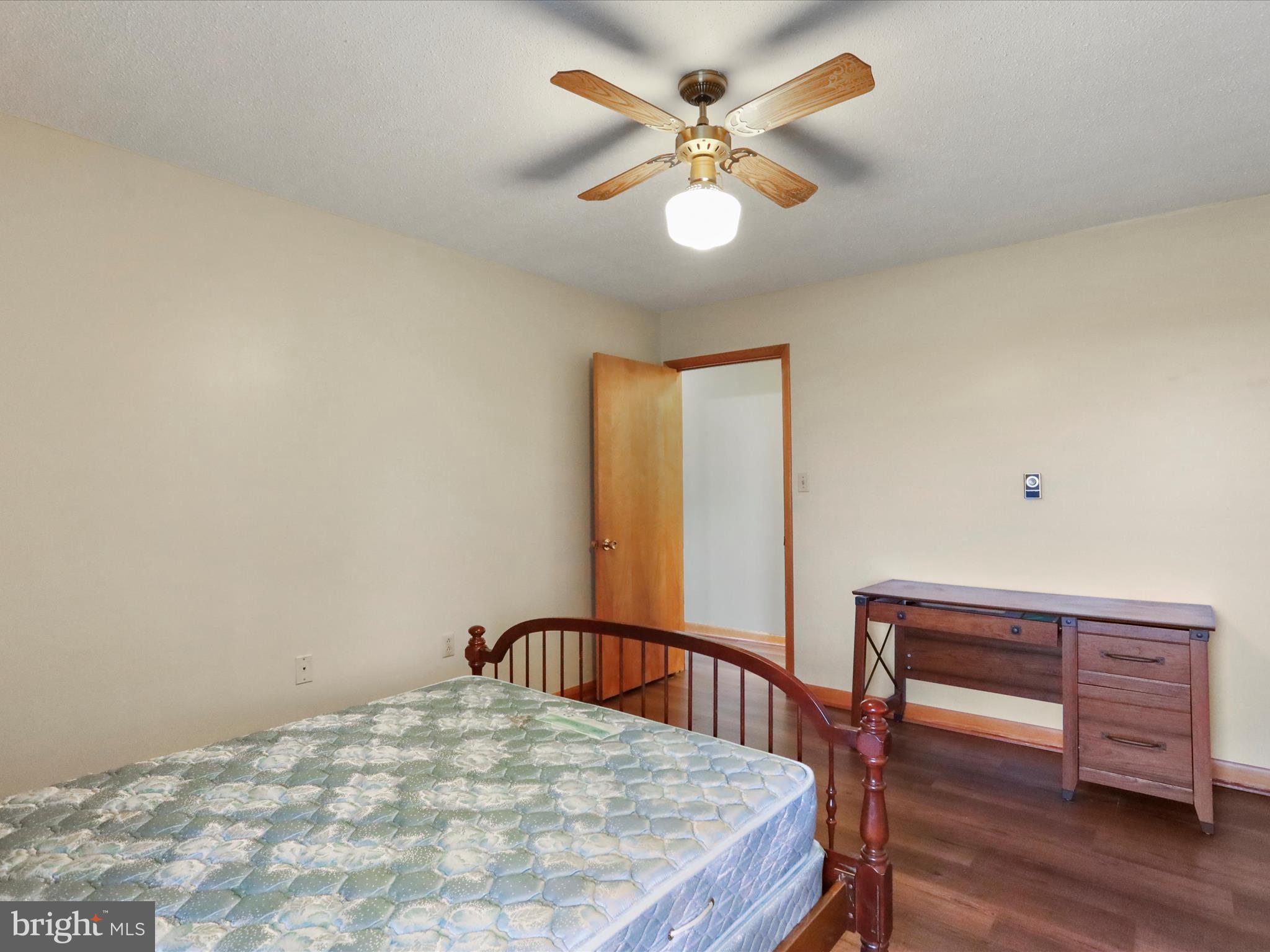 LONE OAK - Residential