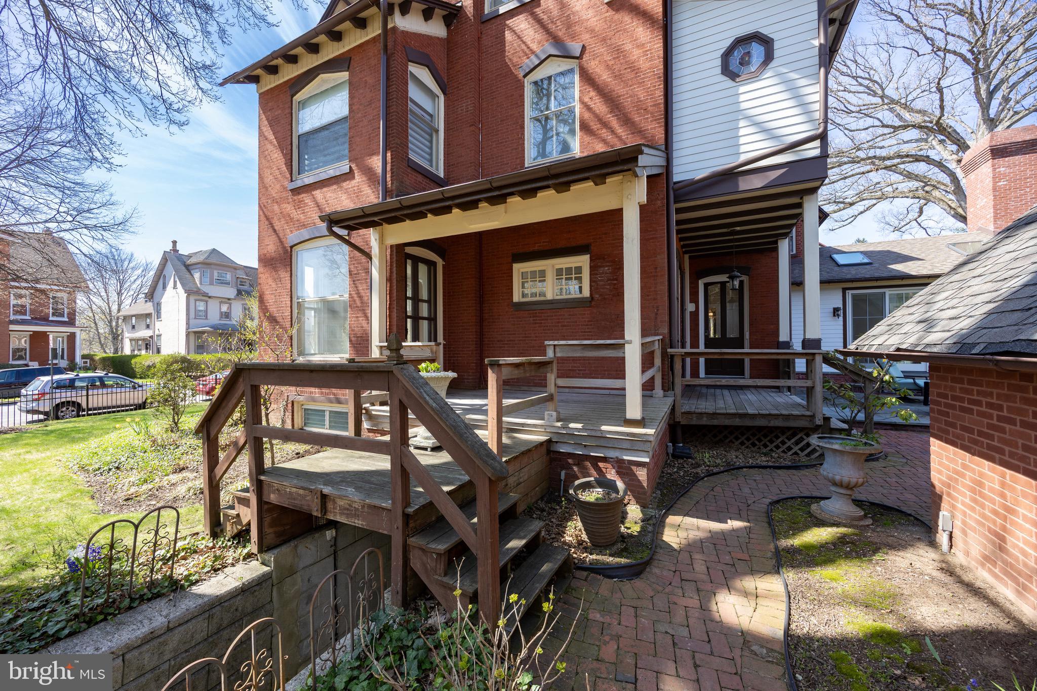 WEST CHESTER BORO - Residential