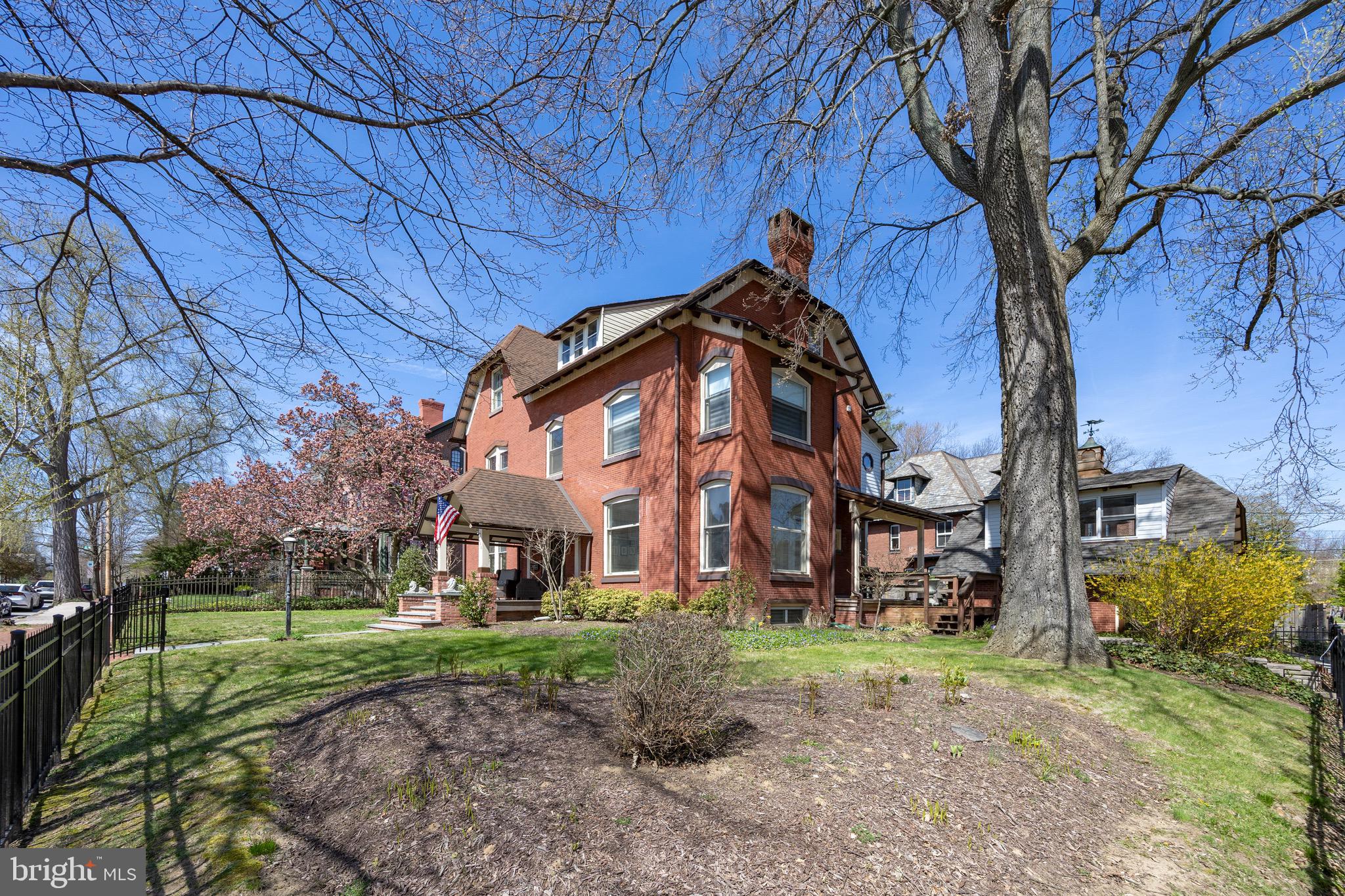 WEST CHESTER BORO - Residential