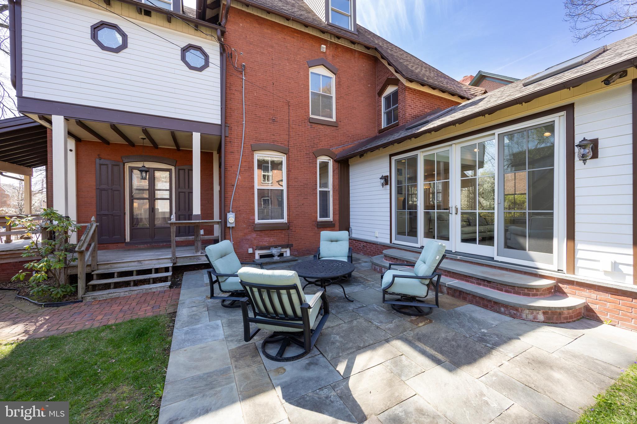 WEST CHESTER BORO - Residential