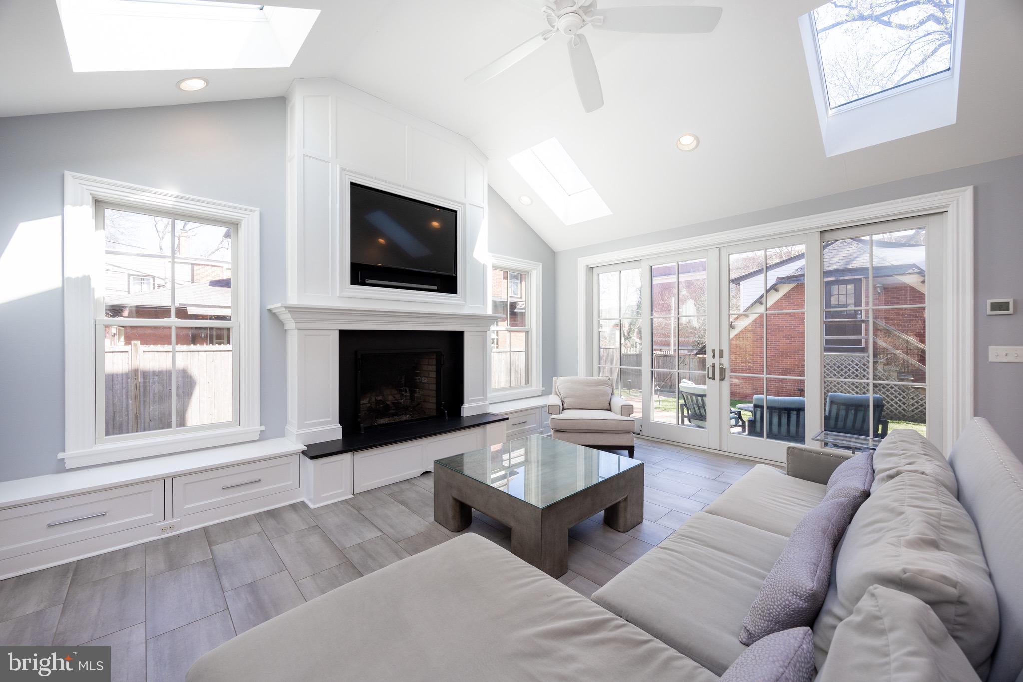 WEST CHESTER BORO - Residential