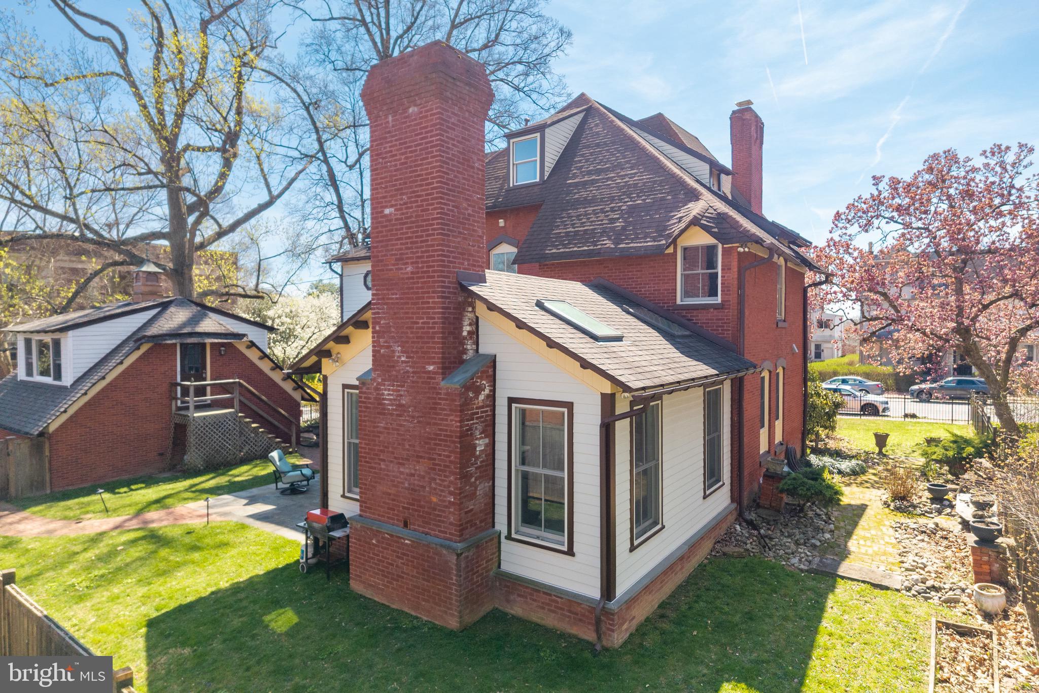 WEST CHESTER BORO - Residential