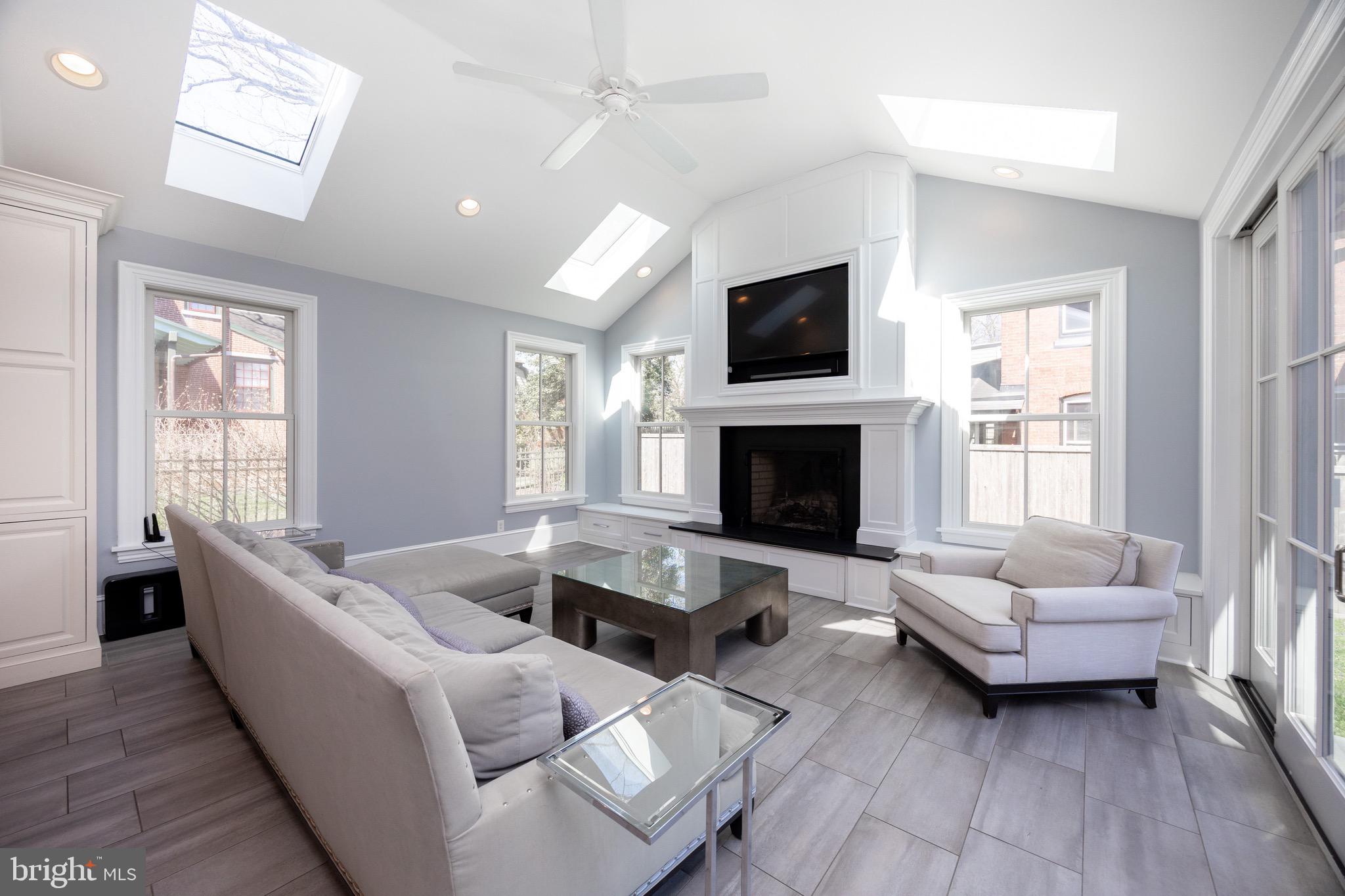 WEST CHESTER BORO - Residential