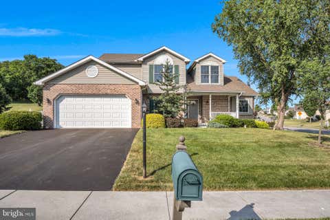 Photo of 7 Larch Lane, ENOLA, PA 17025 (MLS # PACB2055088)