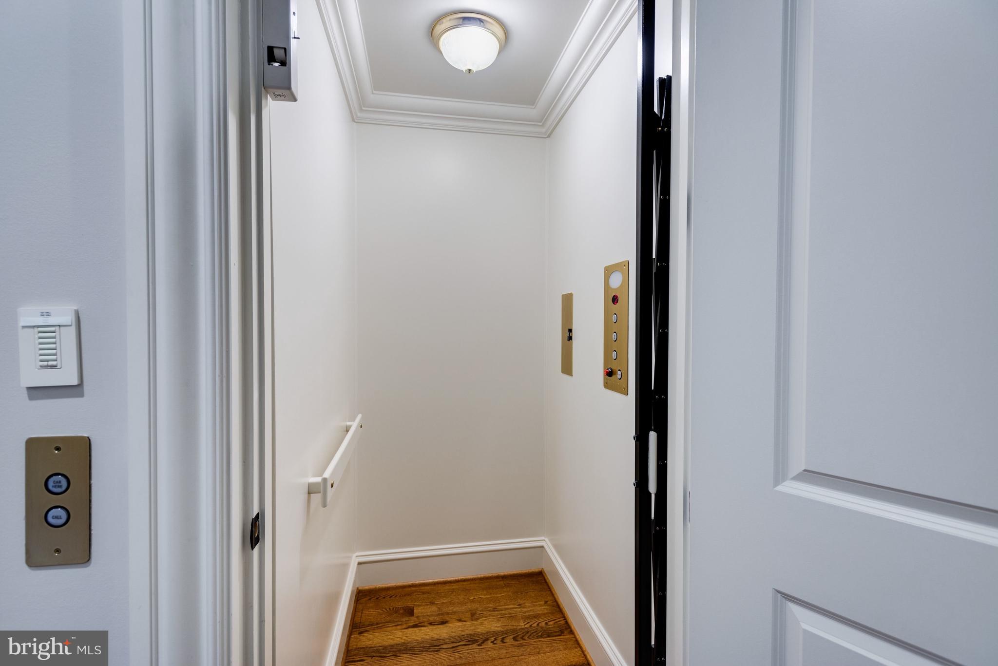 LANGLEY FARMS - Residential