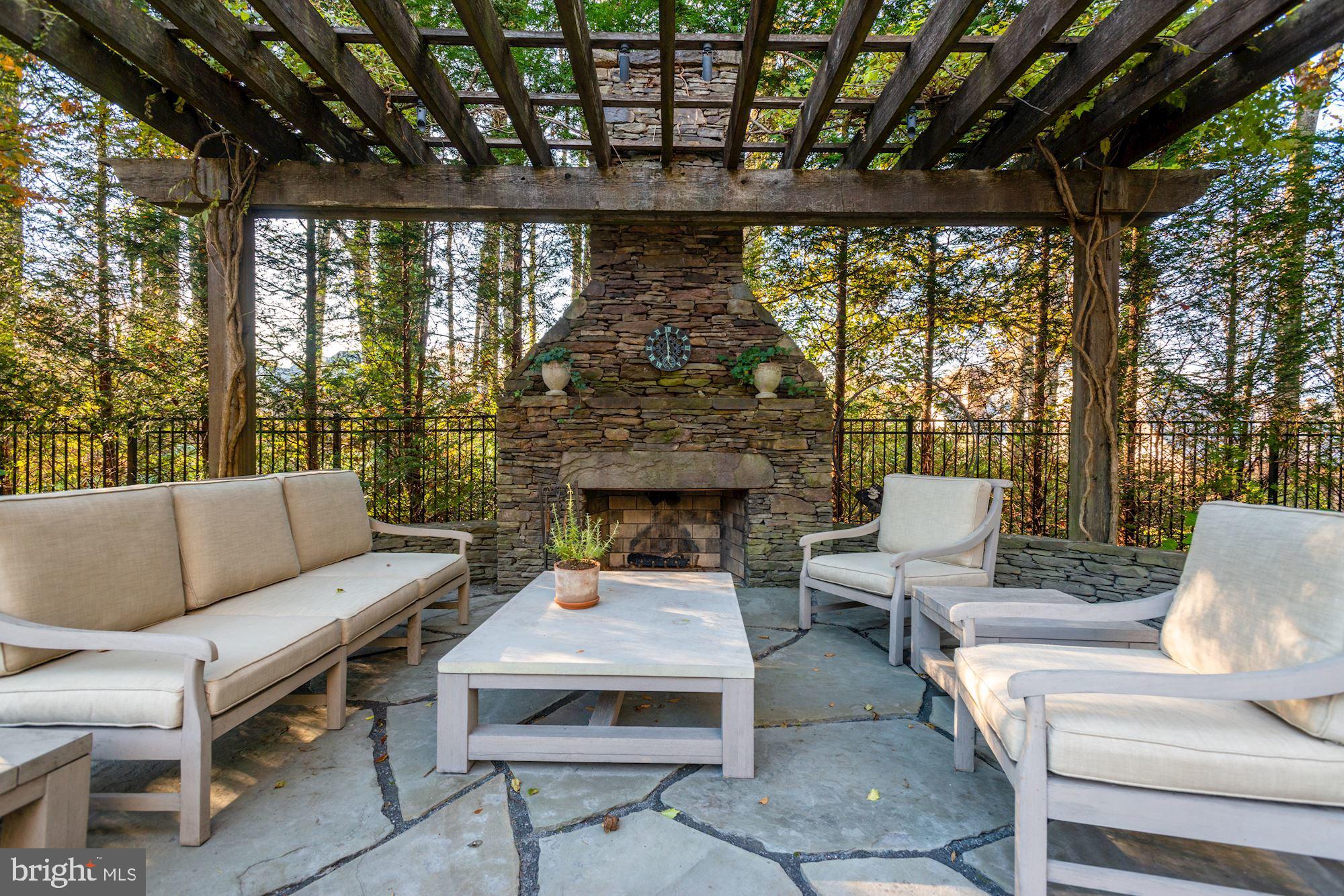 LANGLEY FARMS - Residential