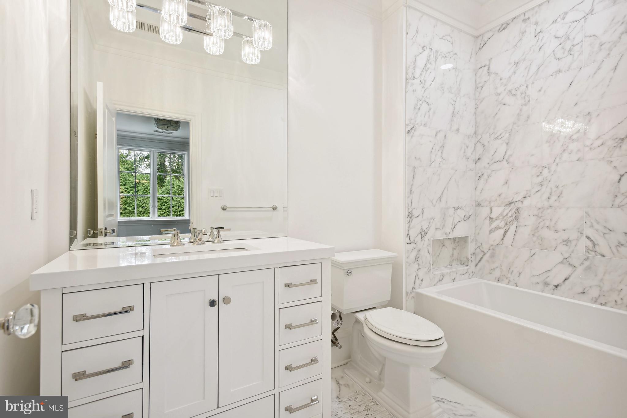 LANGLEY FARMS - Residential