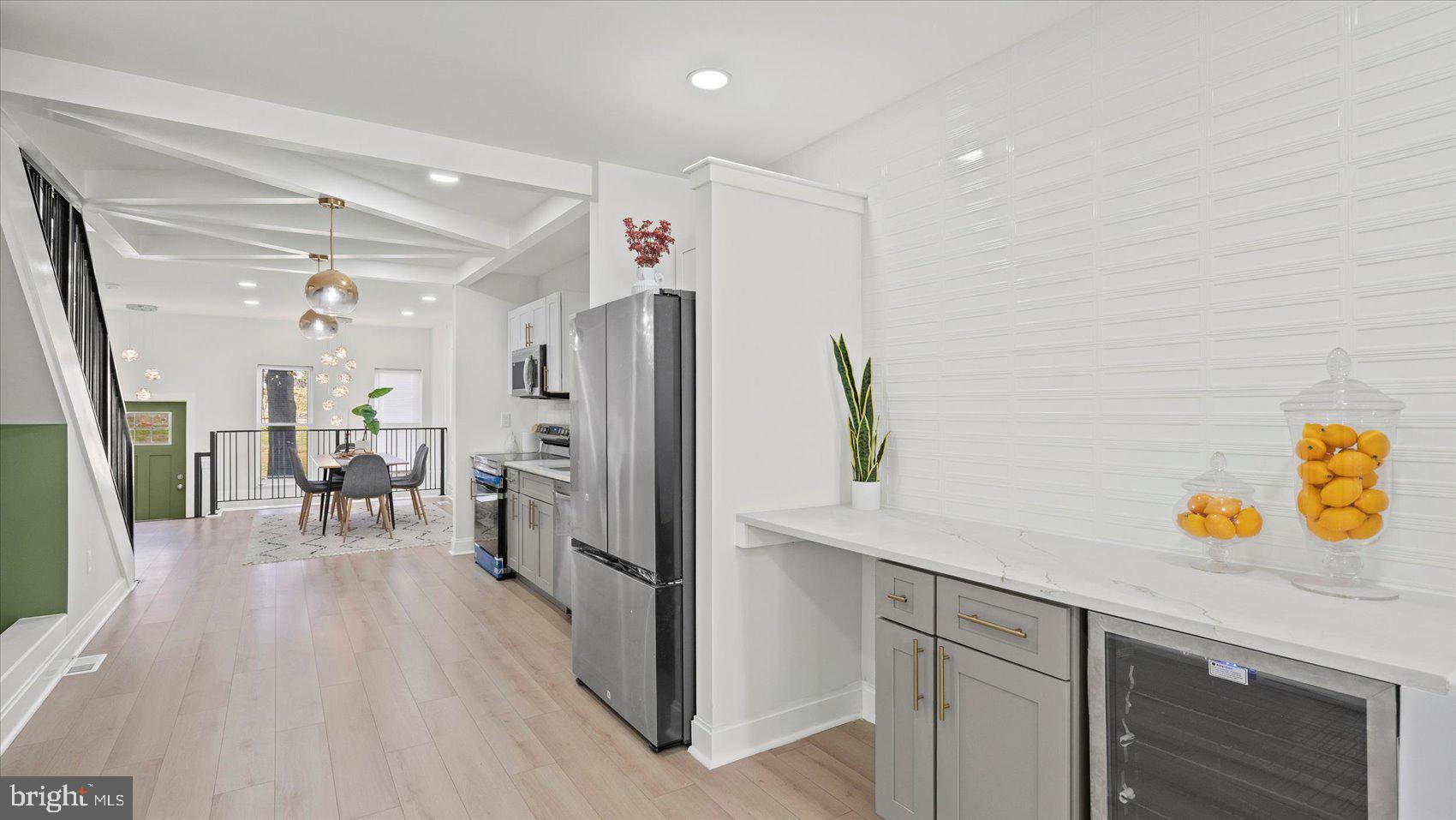 EAST BALTIMORE MIDWAY - Residential