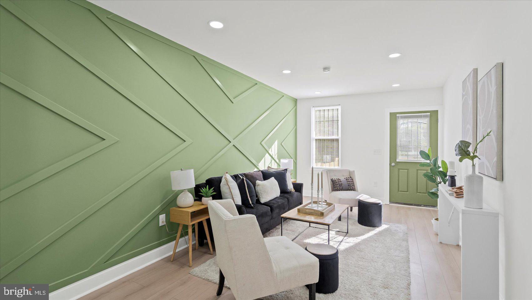 EAST BALTIMORE MIDWAY - Residential