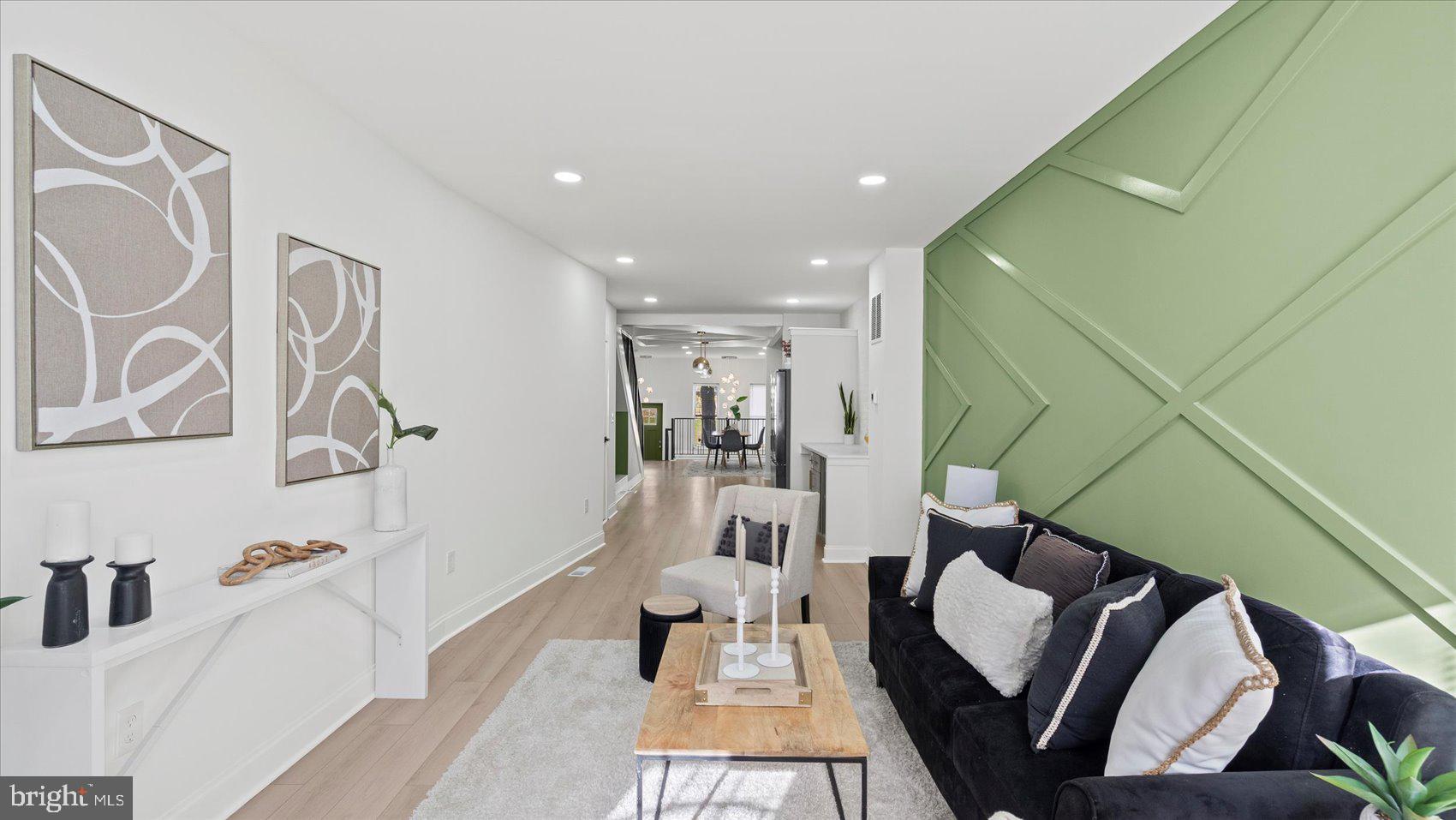 EAST BALTIMORE MIDWAY - Residential