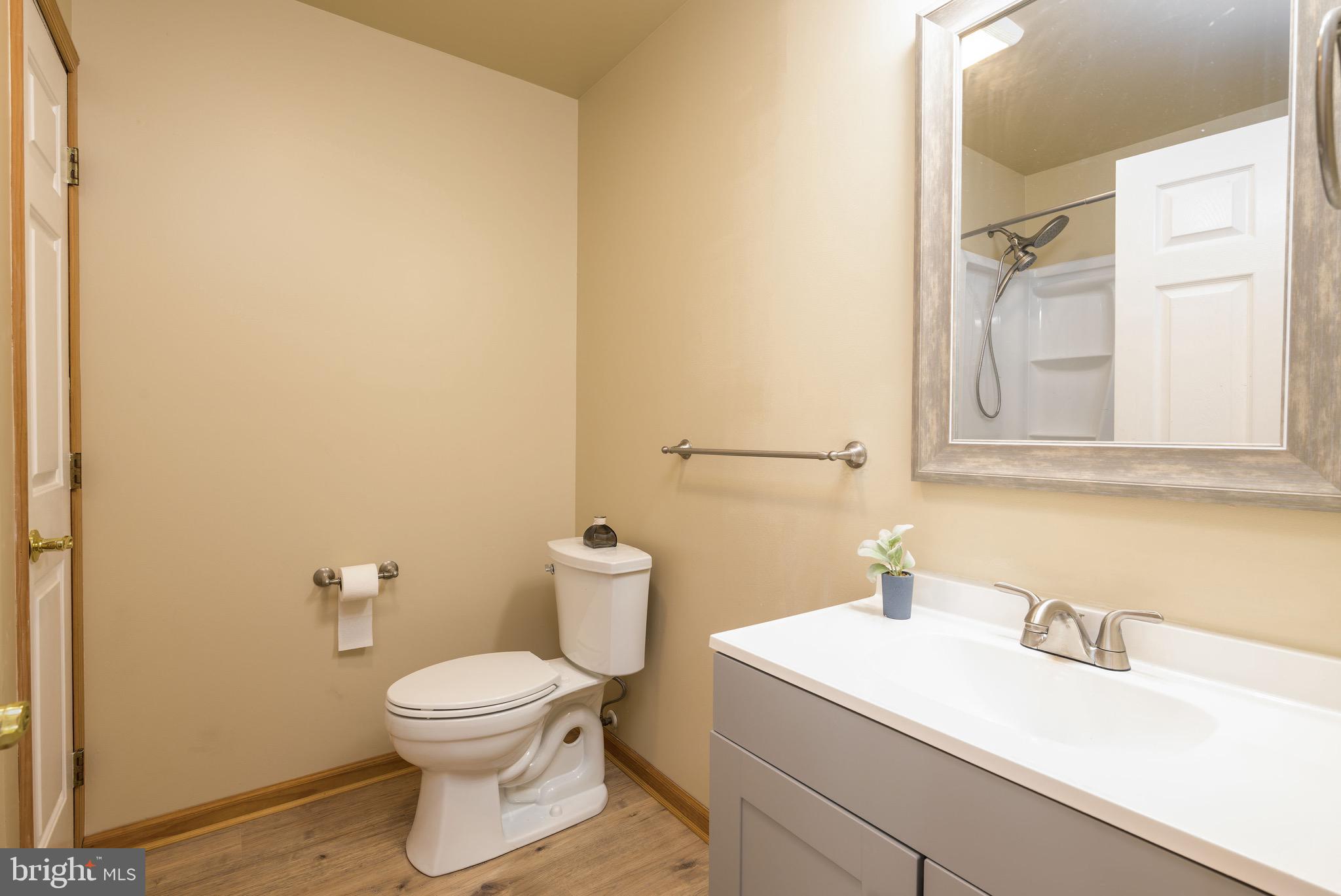 KING WILLIAMS COURT - Residential