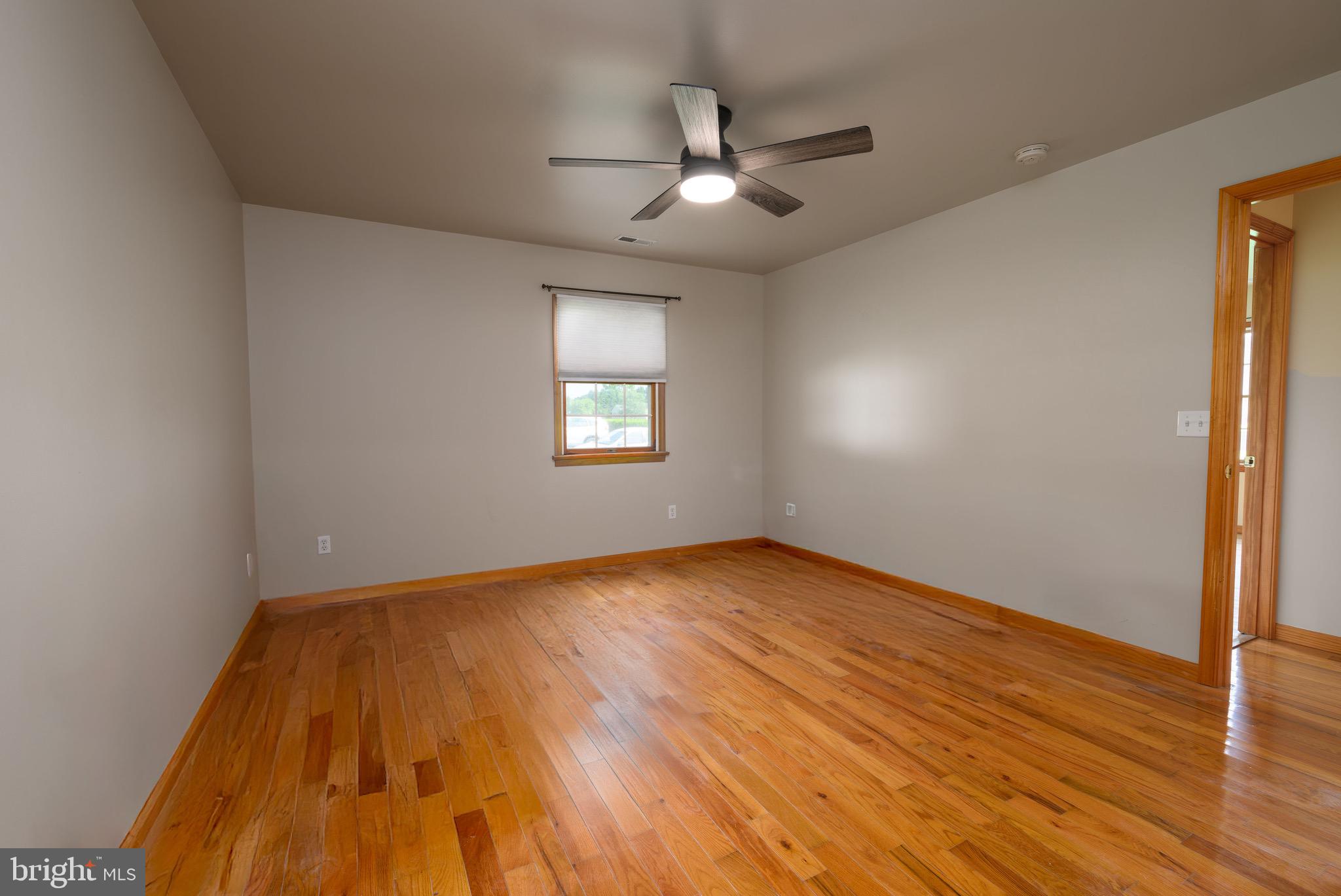 KING WILLIAMS COURT - Residential