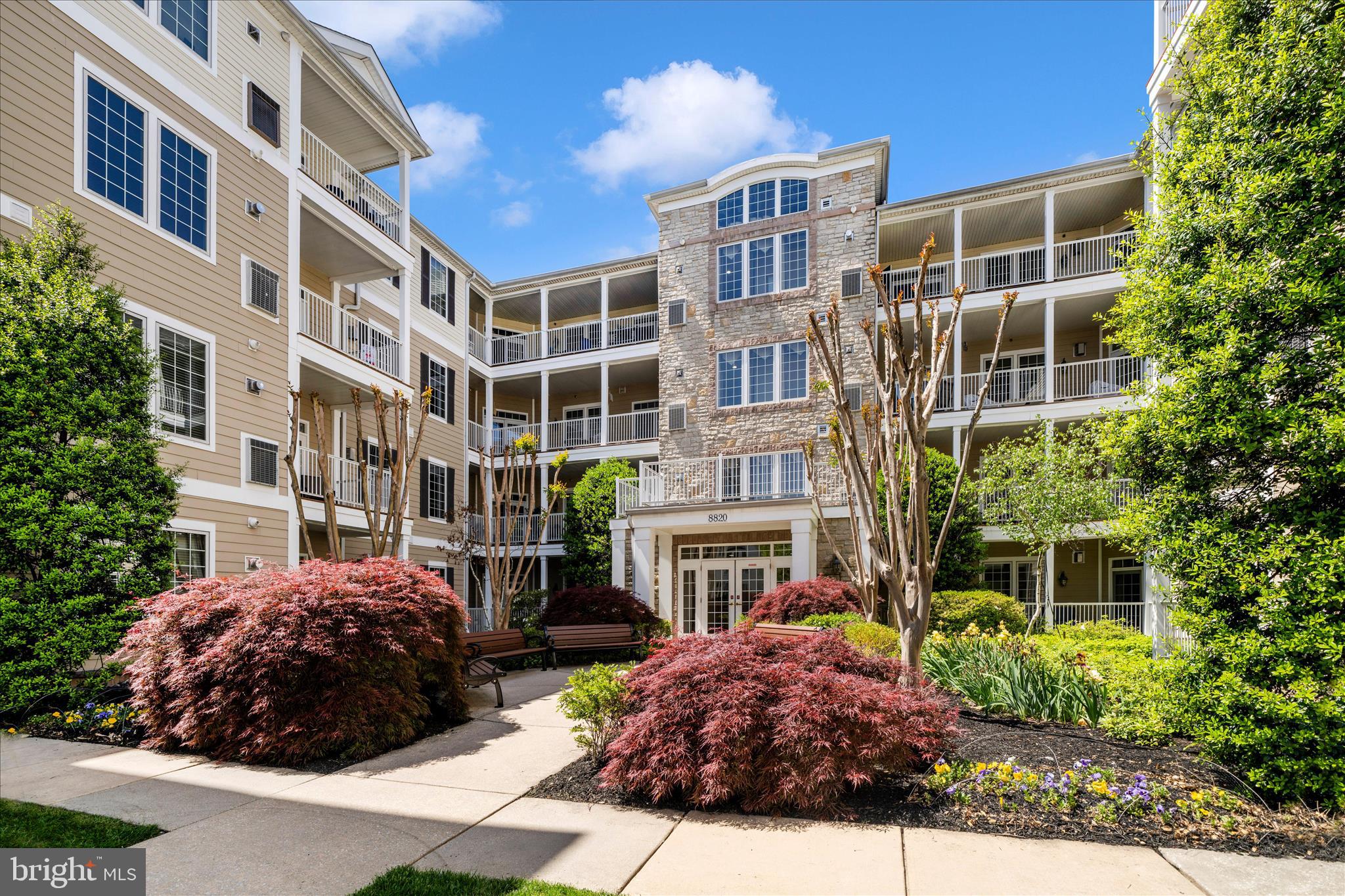 KENDALL OVERLOOK CONDOMINIUMS - Residential