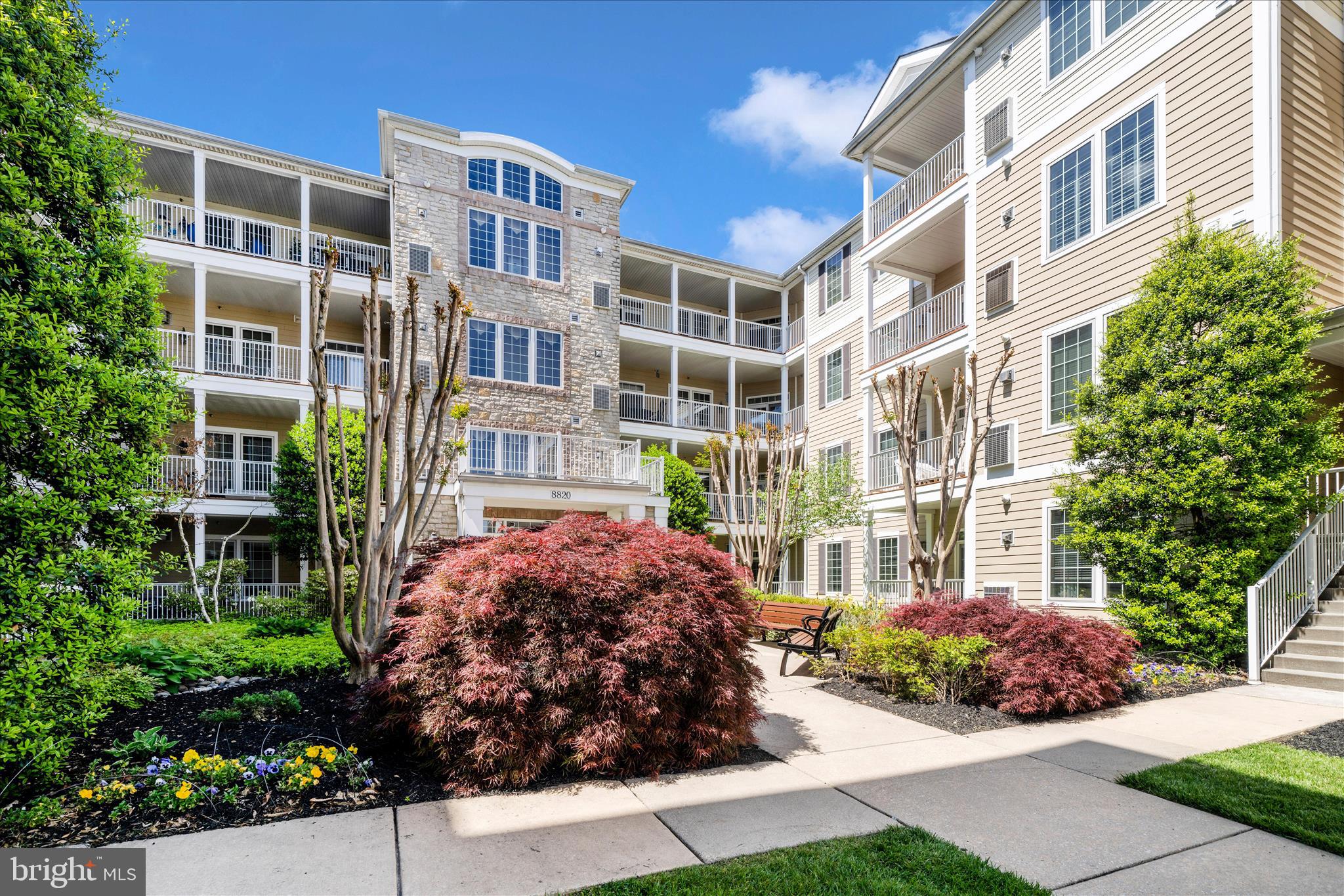 KENDALL OVERLOOK CONDOMINIUMS - Residential