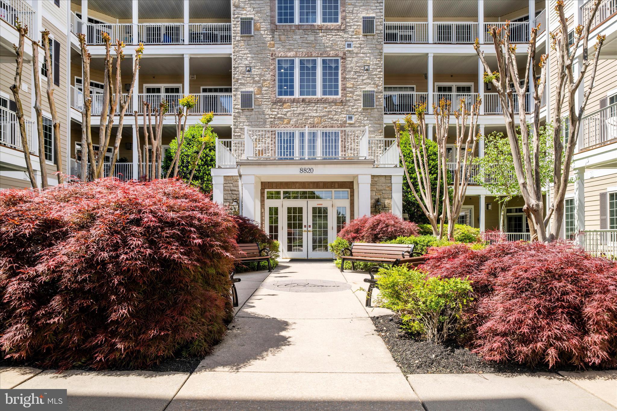 KENDALL OVERLOOK CONDOMINIUMS - Residential