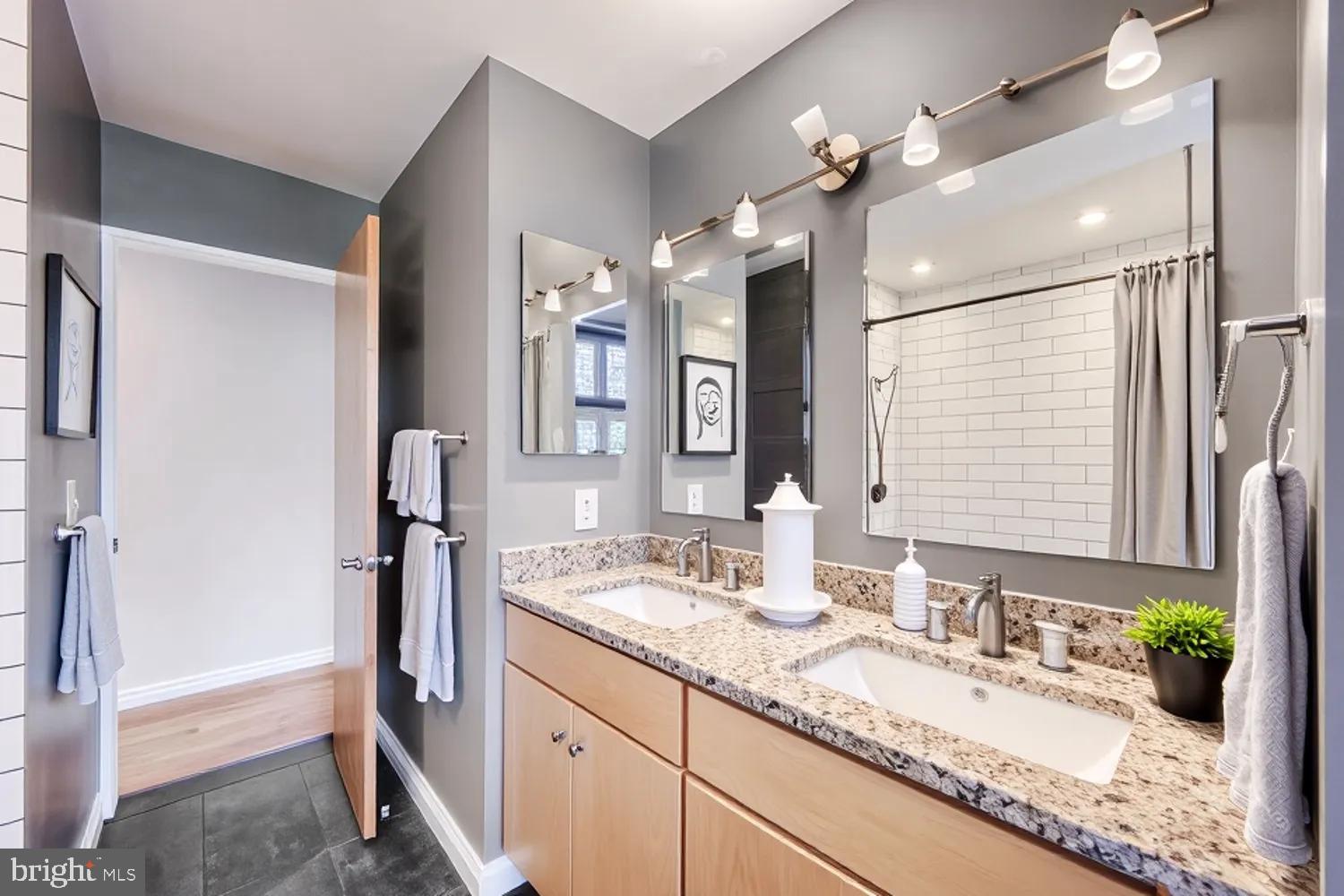 104 W MADISON STREET 9
