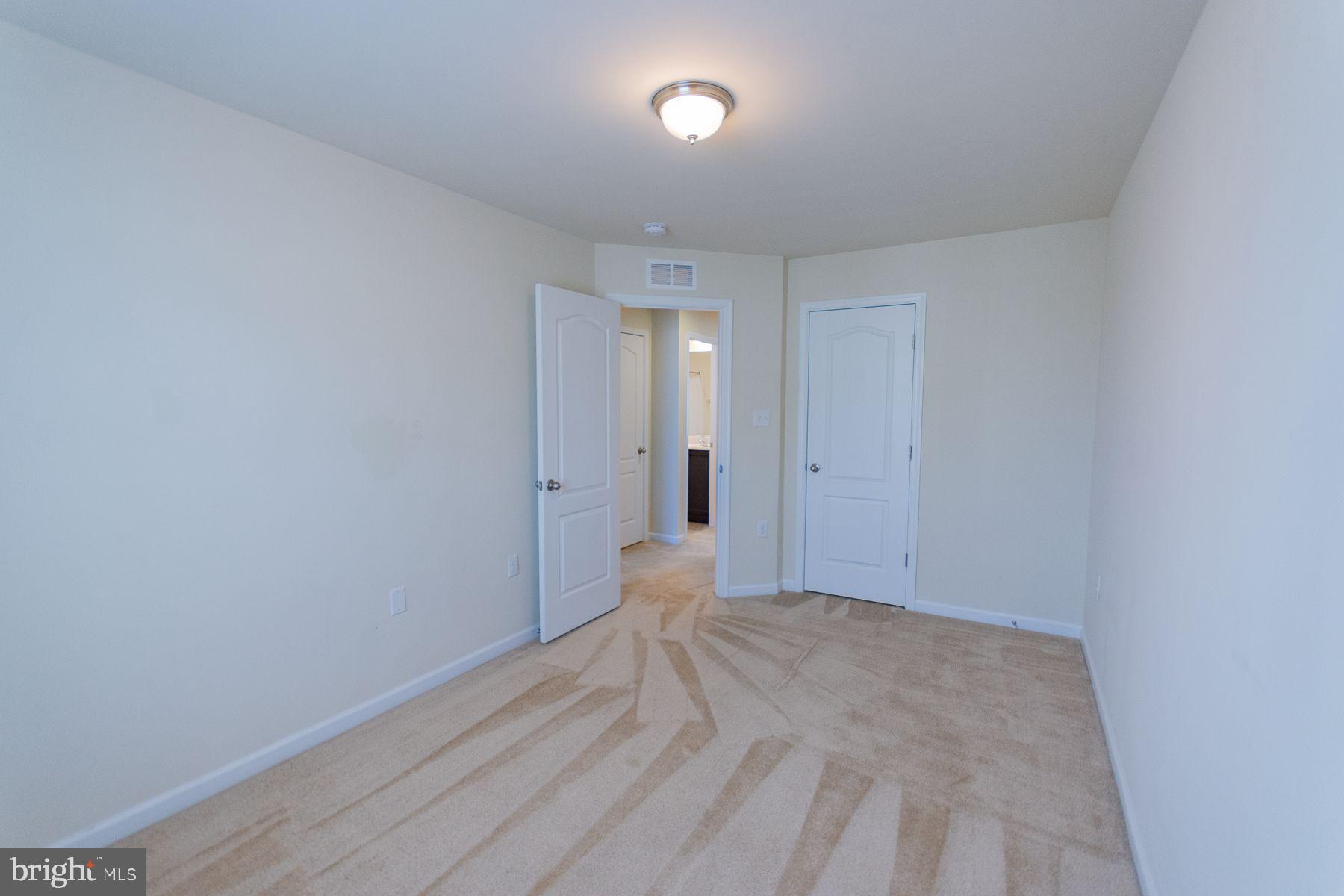 THE GALLERY - Residential Lease