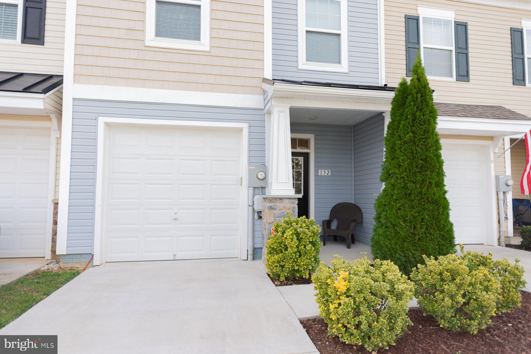 THE GALLERY - Residential Lease