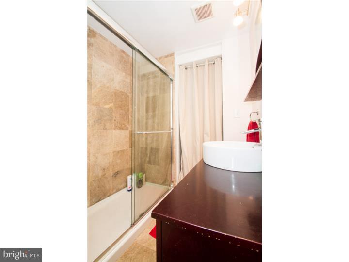 WASHINGTON SQ WEST - Residential