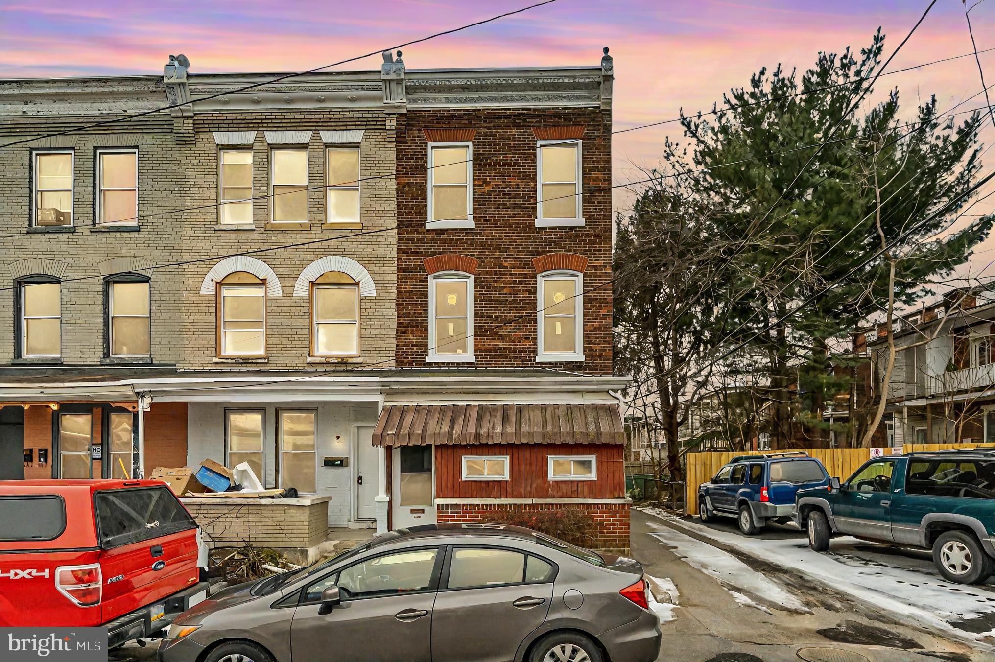 ALLISON HILL - Residential