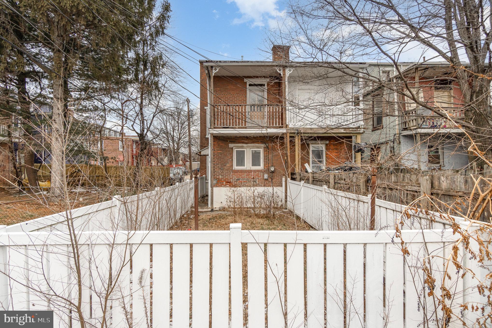 ALLISON HILL - Residential