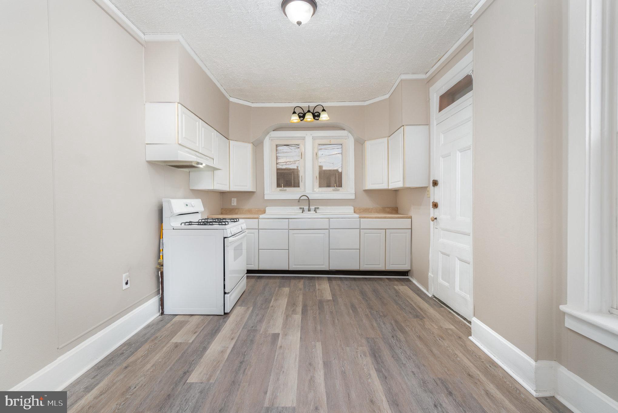 ALLISON HILL - Residential