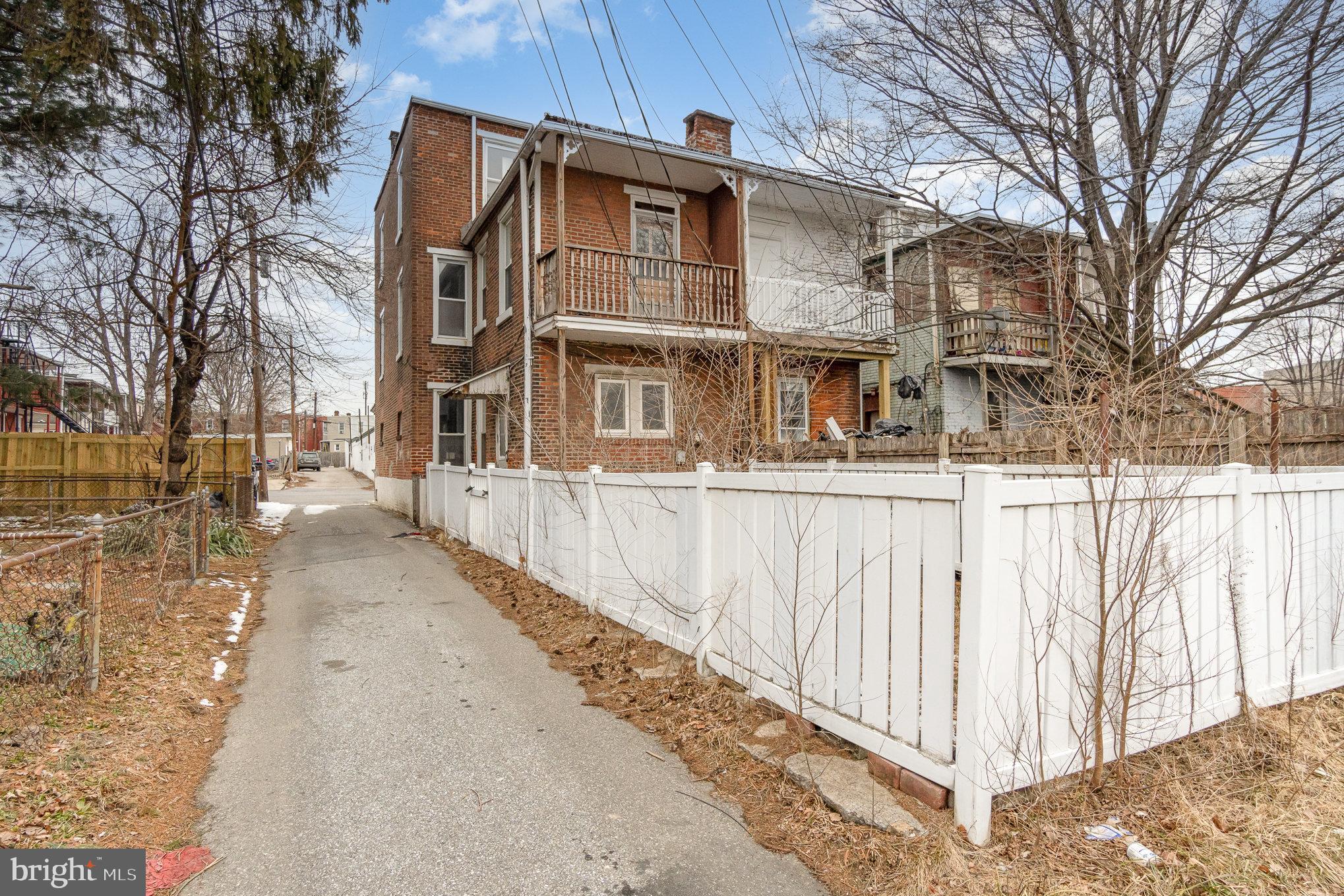 ALLISON HILL - Residential