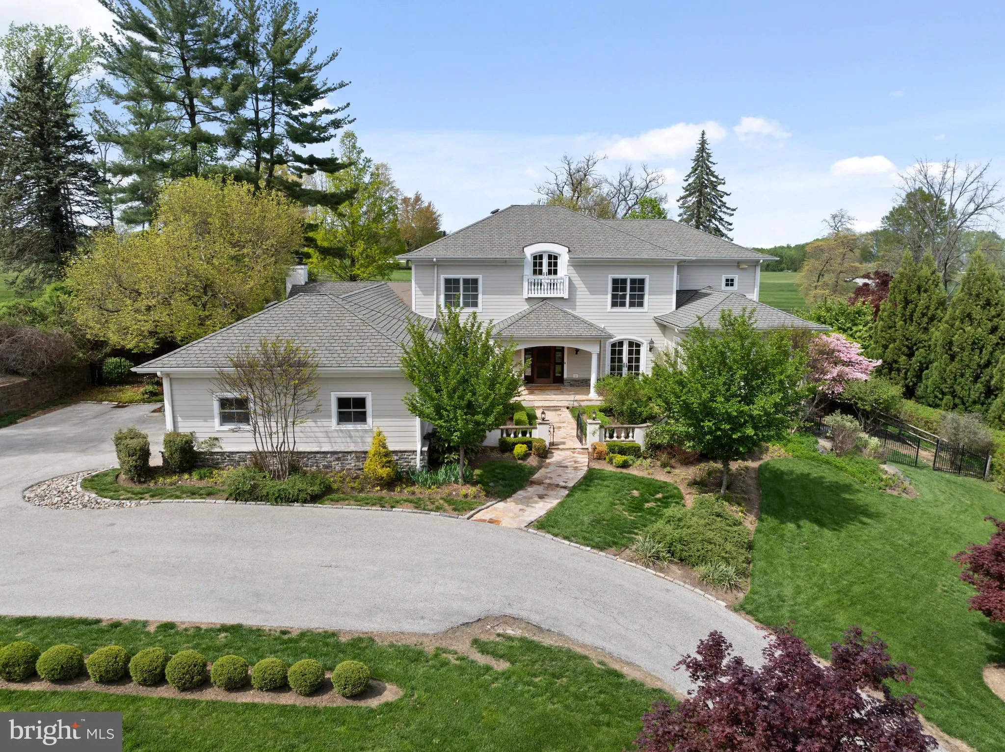 Gladwyne, Pennsylvania 19035, United States, 5 Bedrooms Bedrooms, ,7 BathroomsBathrooms,Residential,Pending,117558