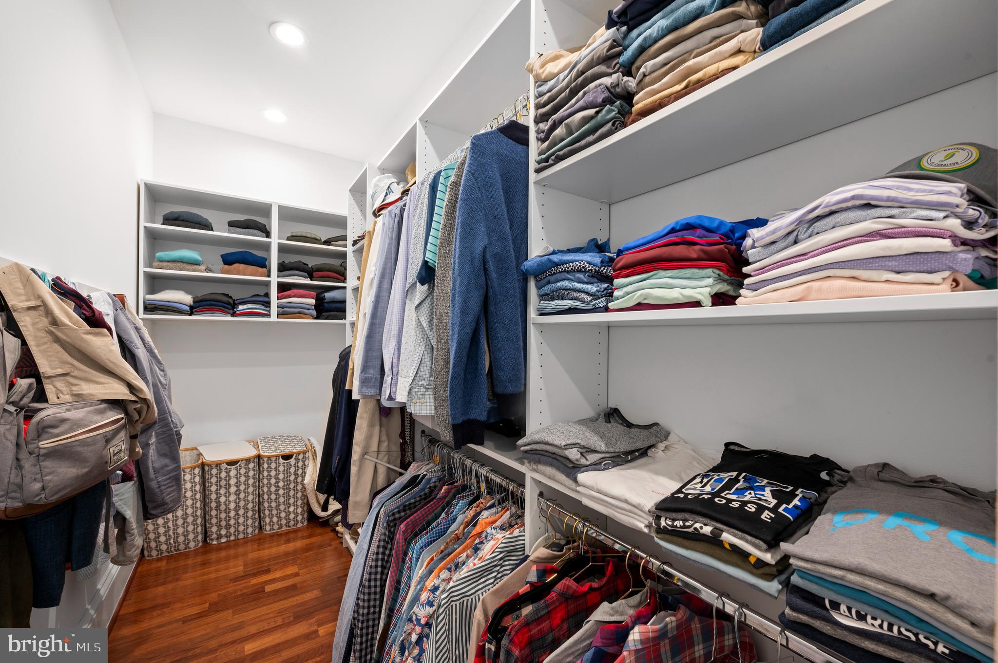 GLADWYNE - Residential