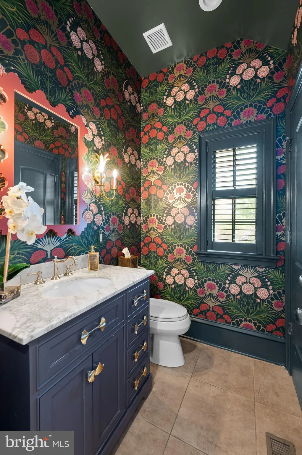 Gladwyne, Pennsylvania 19035, United States, 5 Bedrooms Bedrooms, ,7 BathroomsBathrooms,Residential,Pending,117558