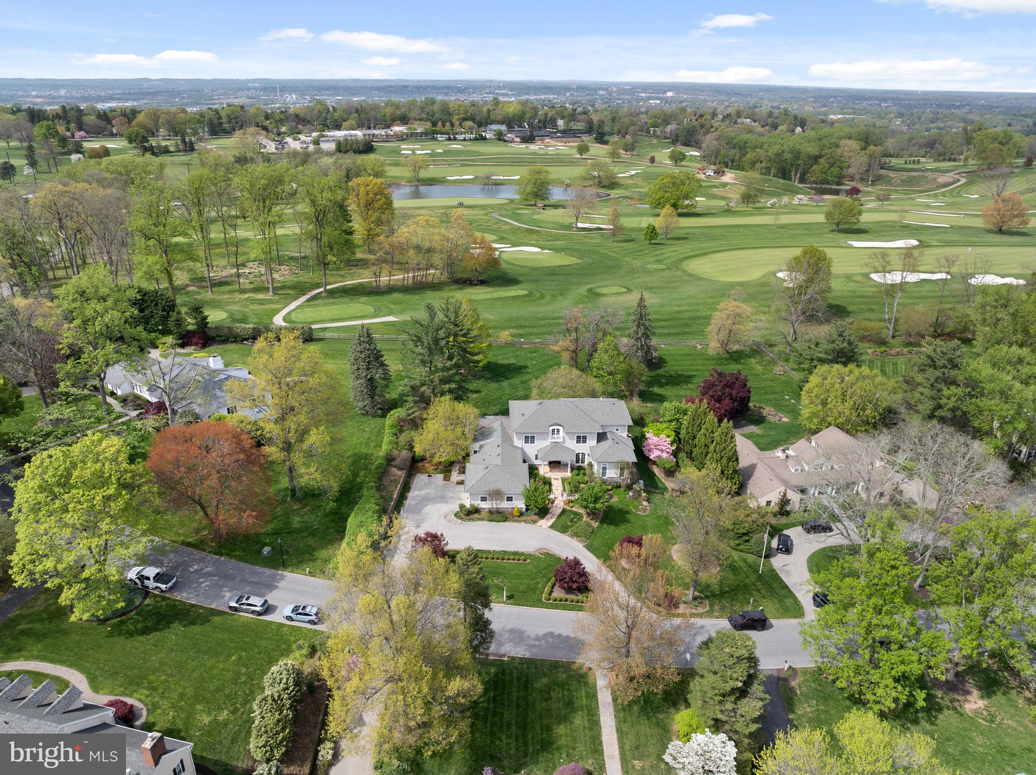 GLADWYNE - Residential