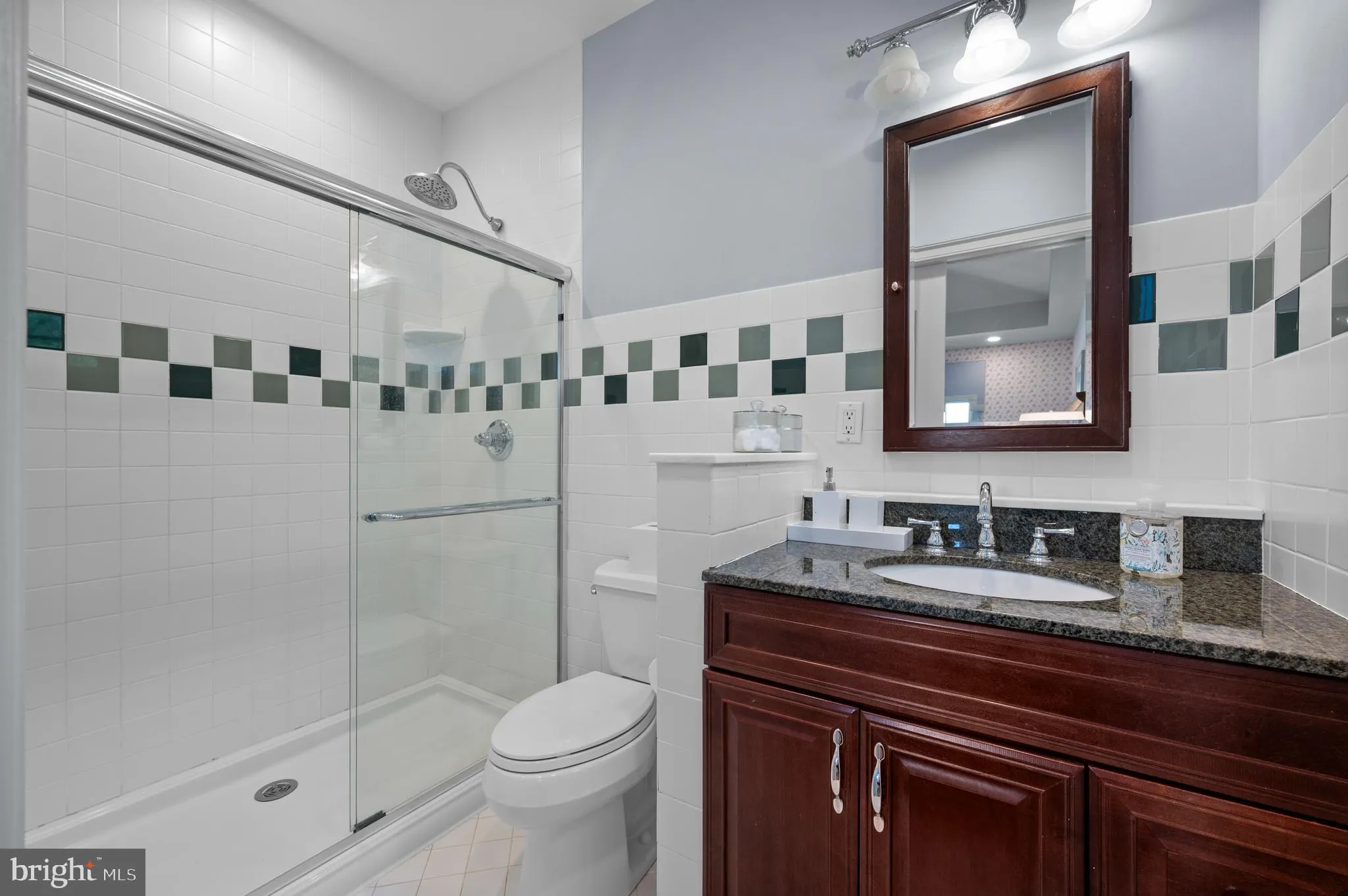 Gladwyne, Pennsylvania 19035, United States, 5 Bedrooms Bedrooms, ,7 BathroomsBathrooms,Residential,Pending,117558