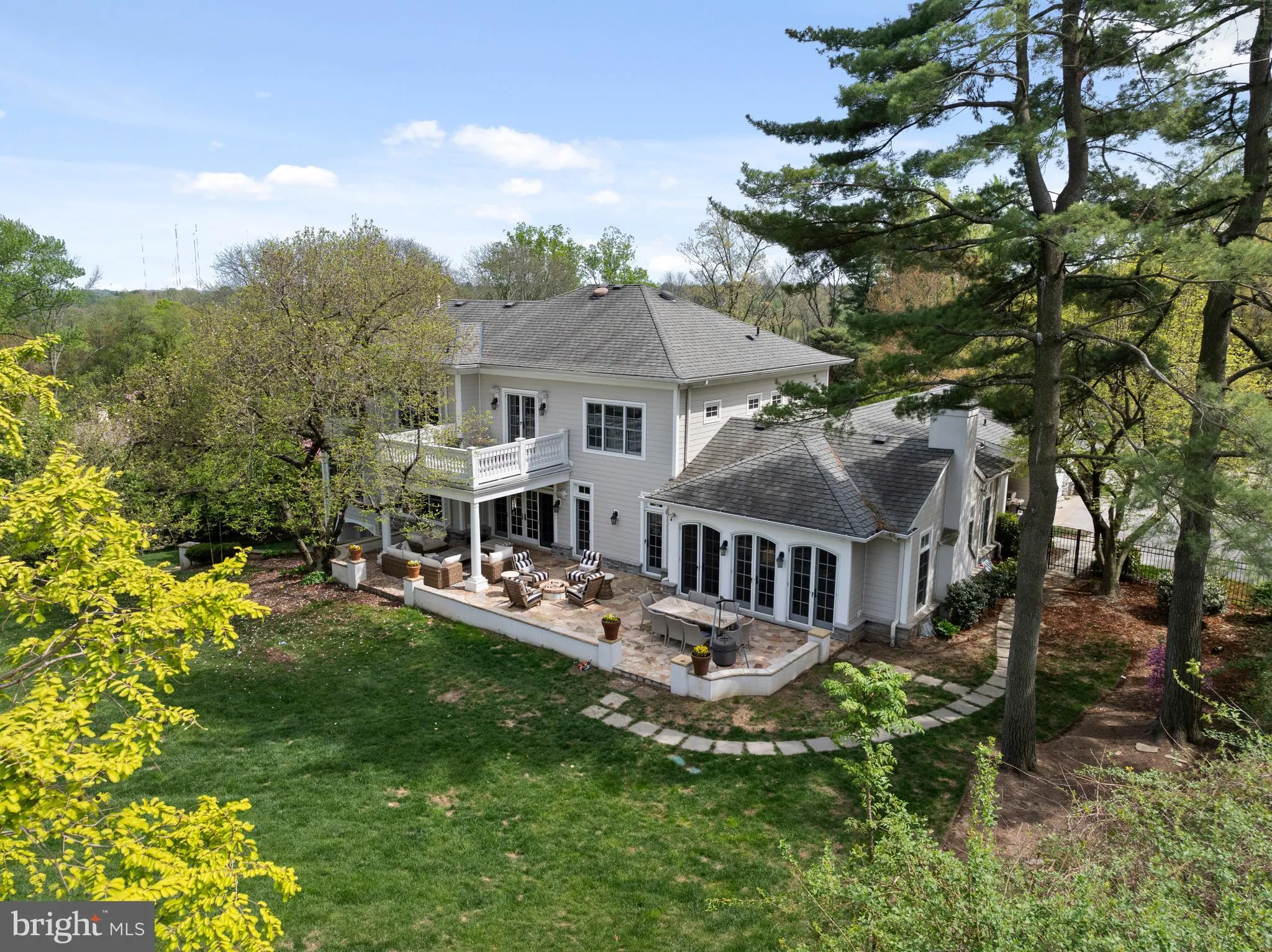 Gladwyne, Pennsylvania 19035, United States, 5 Bedrooms Bedrooms, ,7 BathroomsBathrooms,Residential,Pending,117558