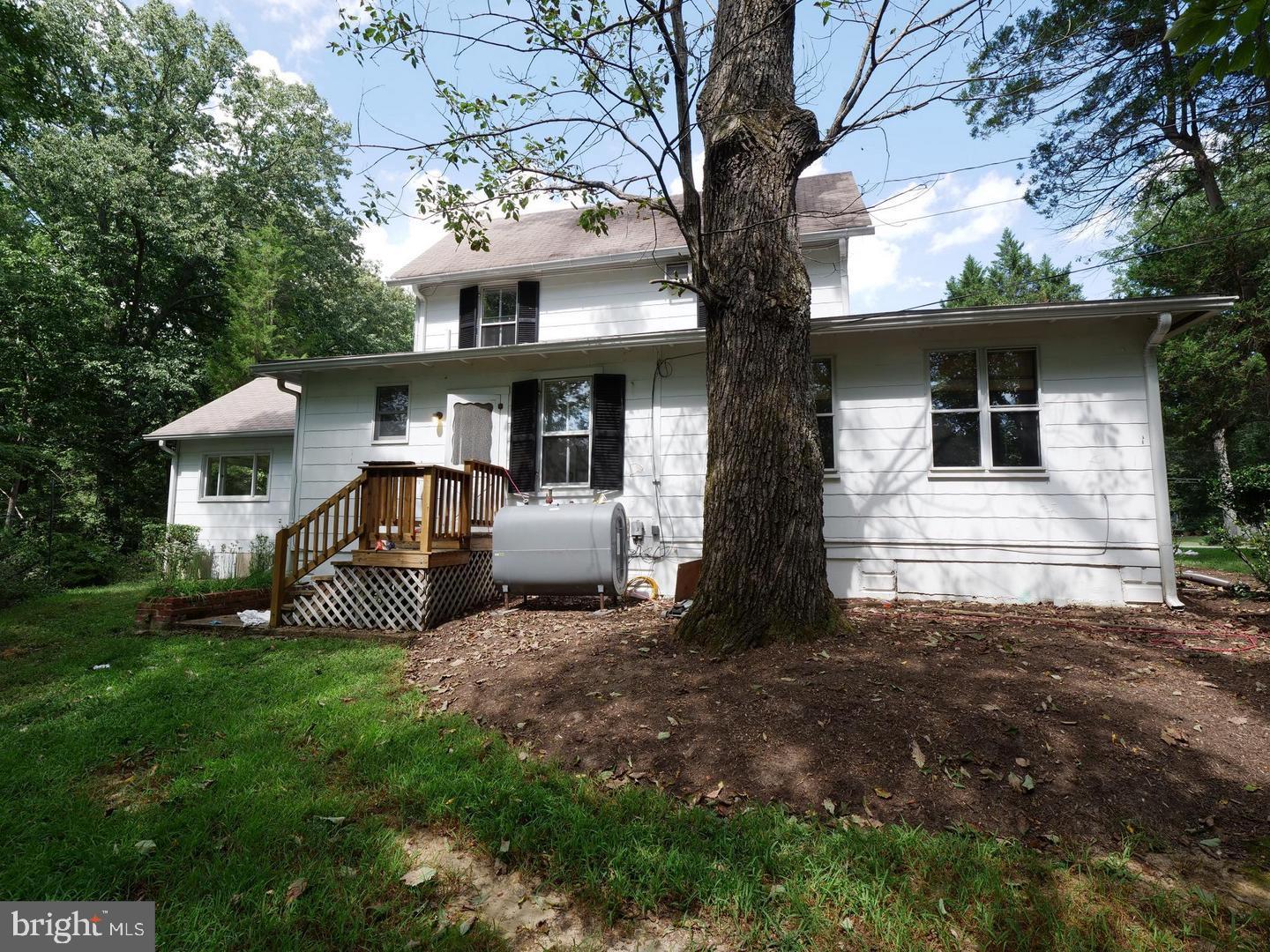 LAKELAND REVISED - Residential Lease