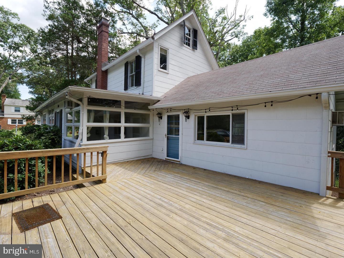 LAKELAND REVISED - Residential Lease