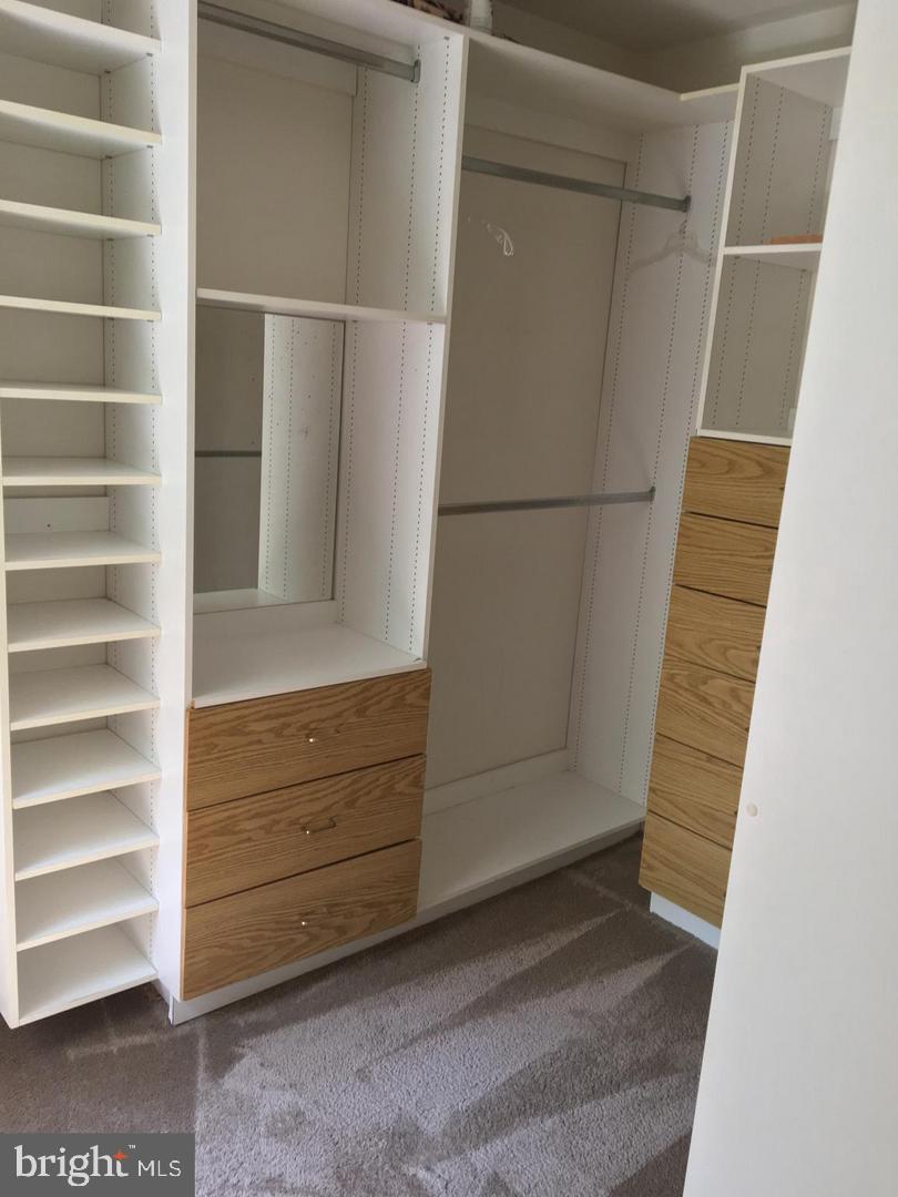 LAKELAND REVISED - Residential Lease