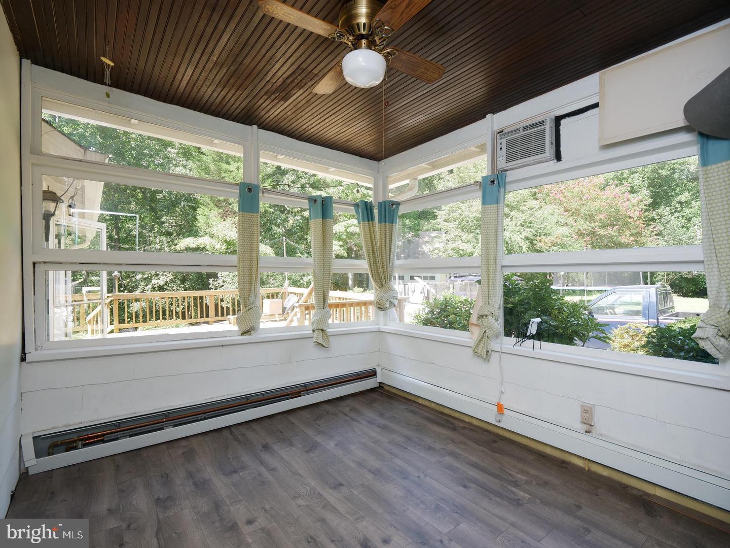 LAKELAND REVISED - Residential Lease