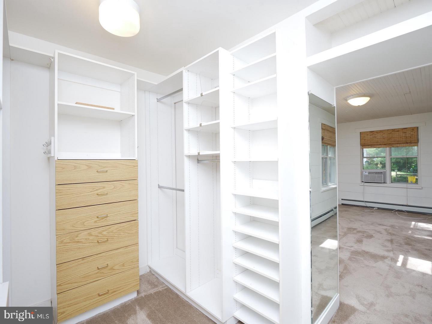 LAKELAND REVISED - Residential Lease