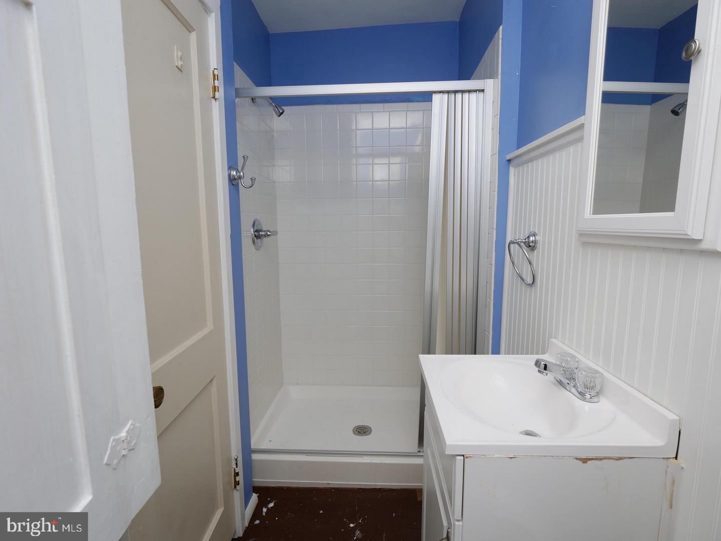 LAKELAND REVISED - Residential Lease