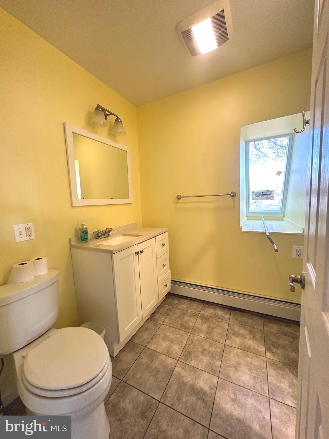 CLARKSVILLE HUNT - Residential