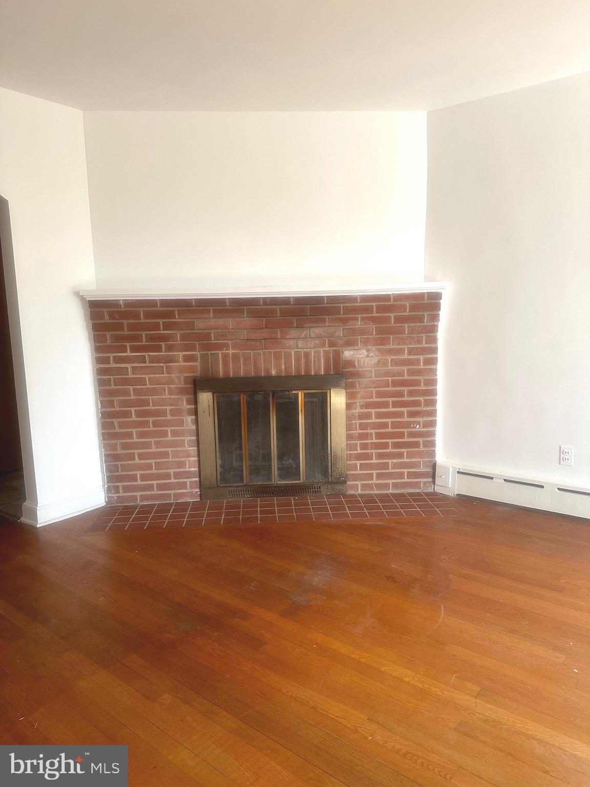 CLARKSVILLE HUNT - Residential