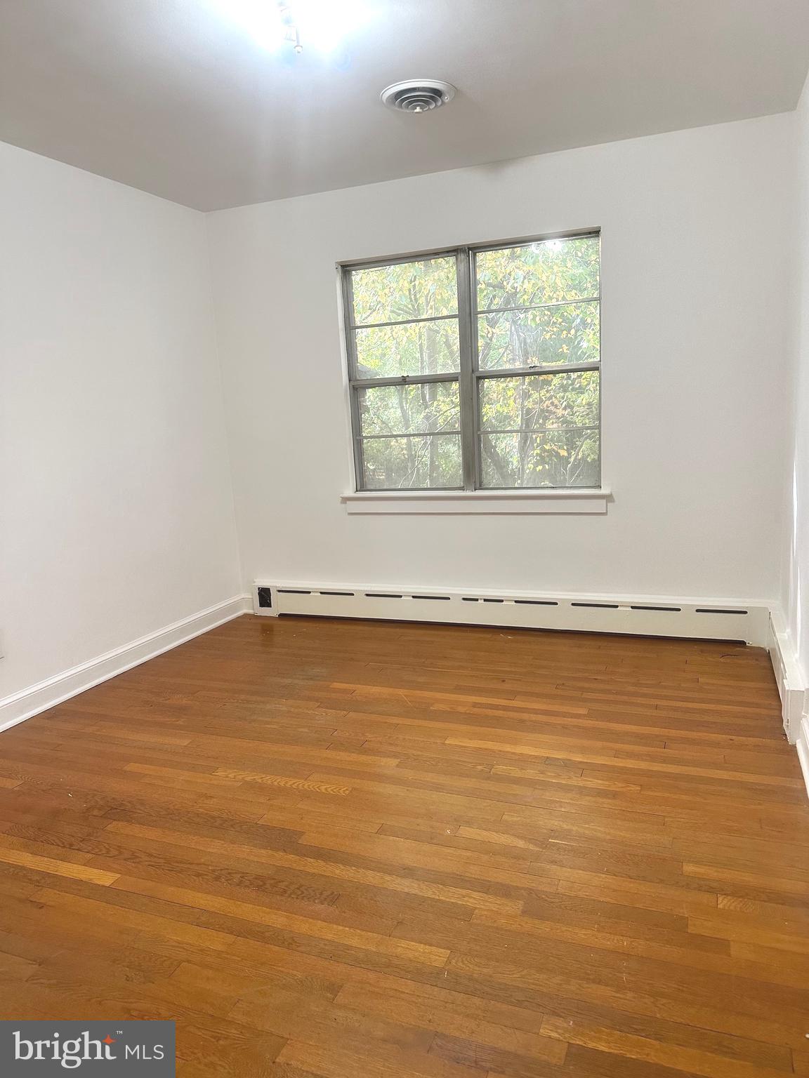 CLARKSVILLE HUNT - Residential